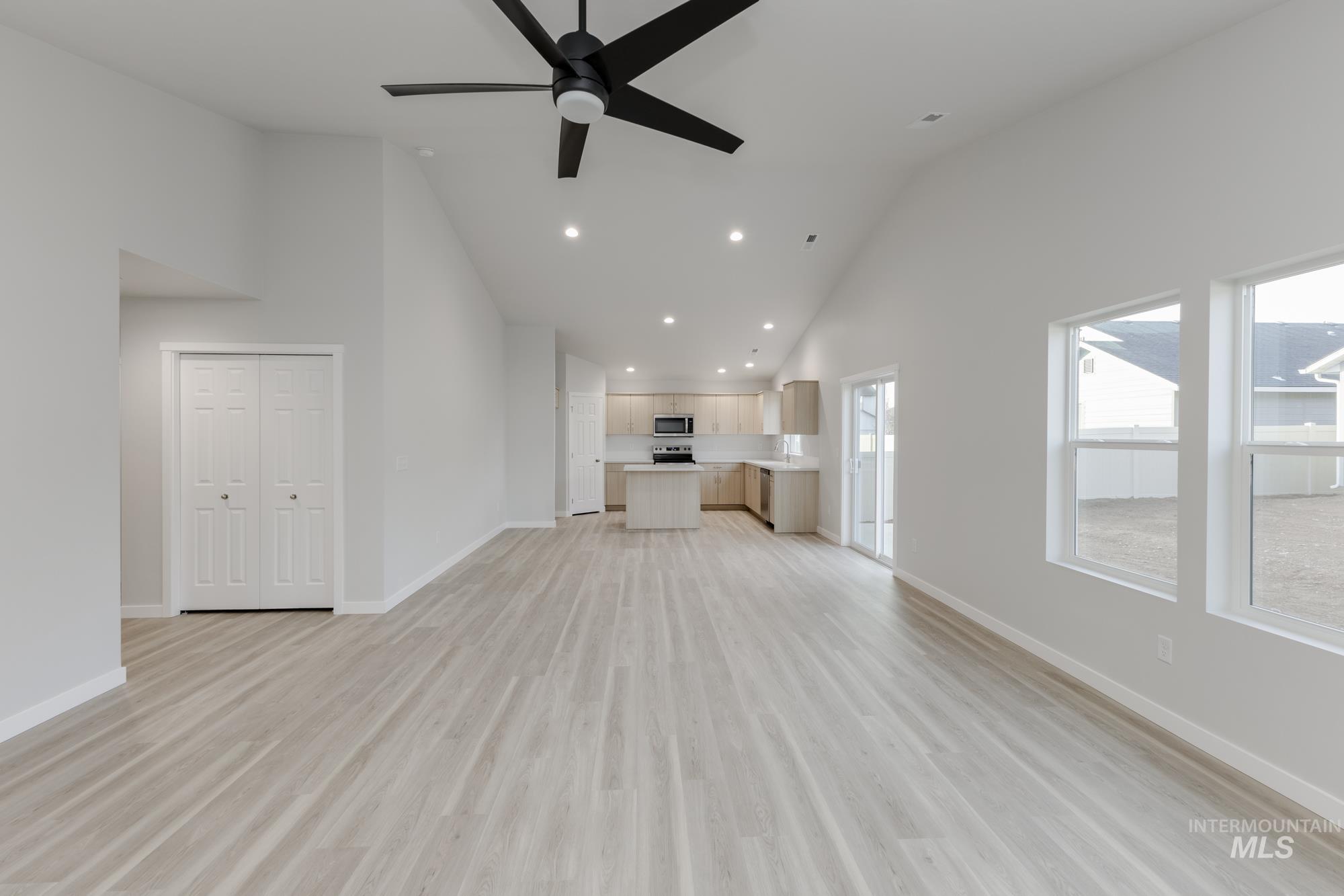 1716 N Birch St, Jerome, Idaho 83338, 4 Bedrooms, 2 Bathrooms, Residential For Sale, Price $404,990,MLS 98973291