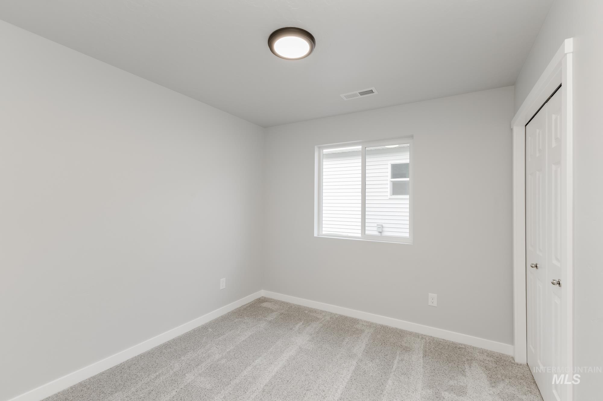 1712 N Birch St, Jerome, Idaho 83338, 3 Bedrooms, 2 Bathrooms, Residential For Sale, Price $349,990,MLS 98973292