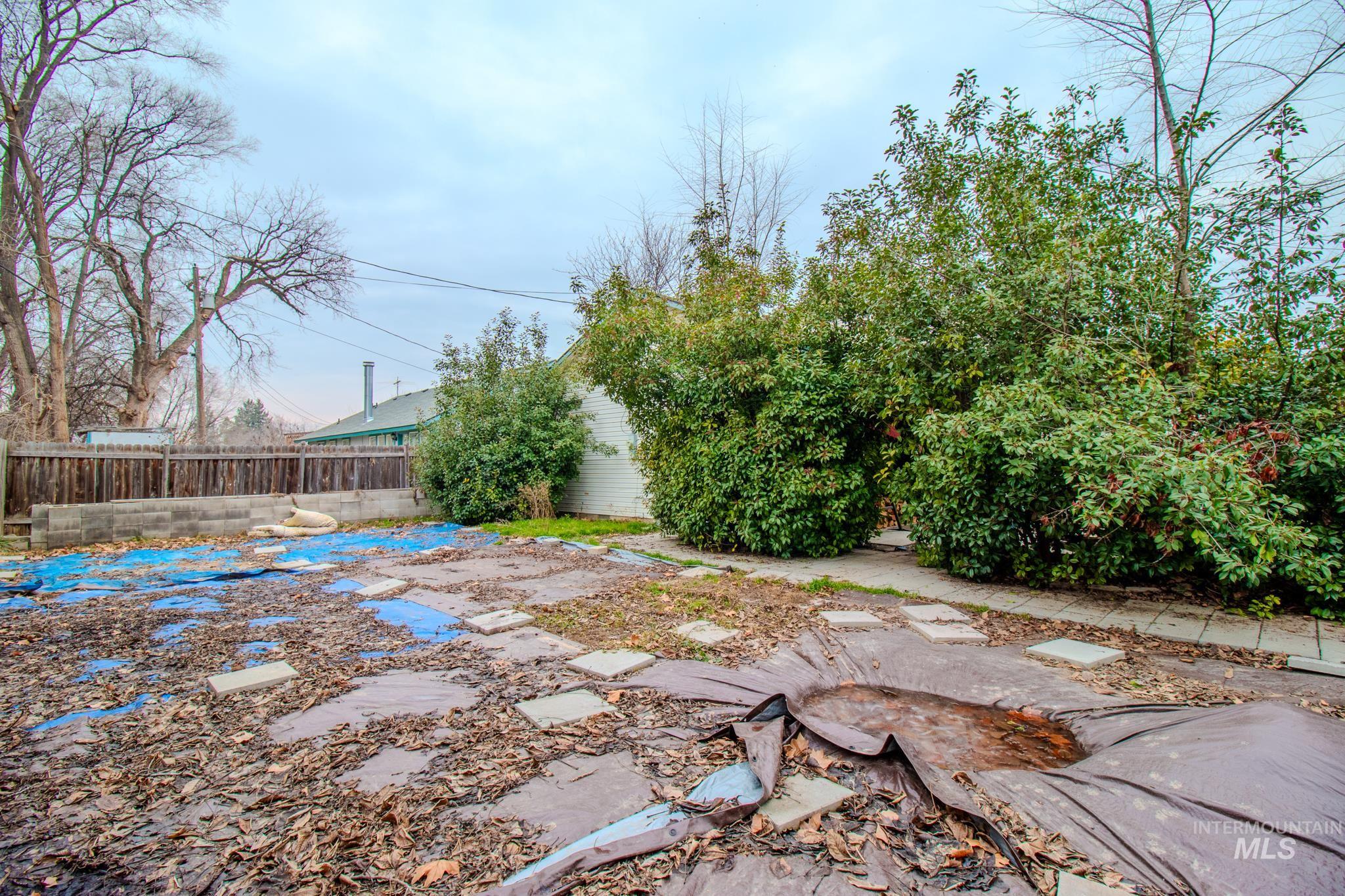 721 W Hazel St, Caldwell, Idaho 83605, 2 Bedrooms, 1 Bathroom, Residential For Sale, Price $299,900,MLS 98973293