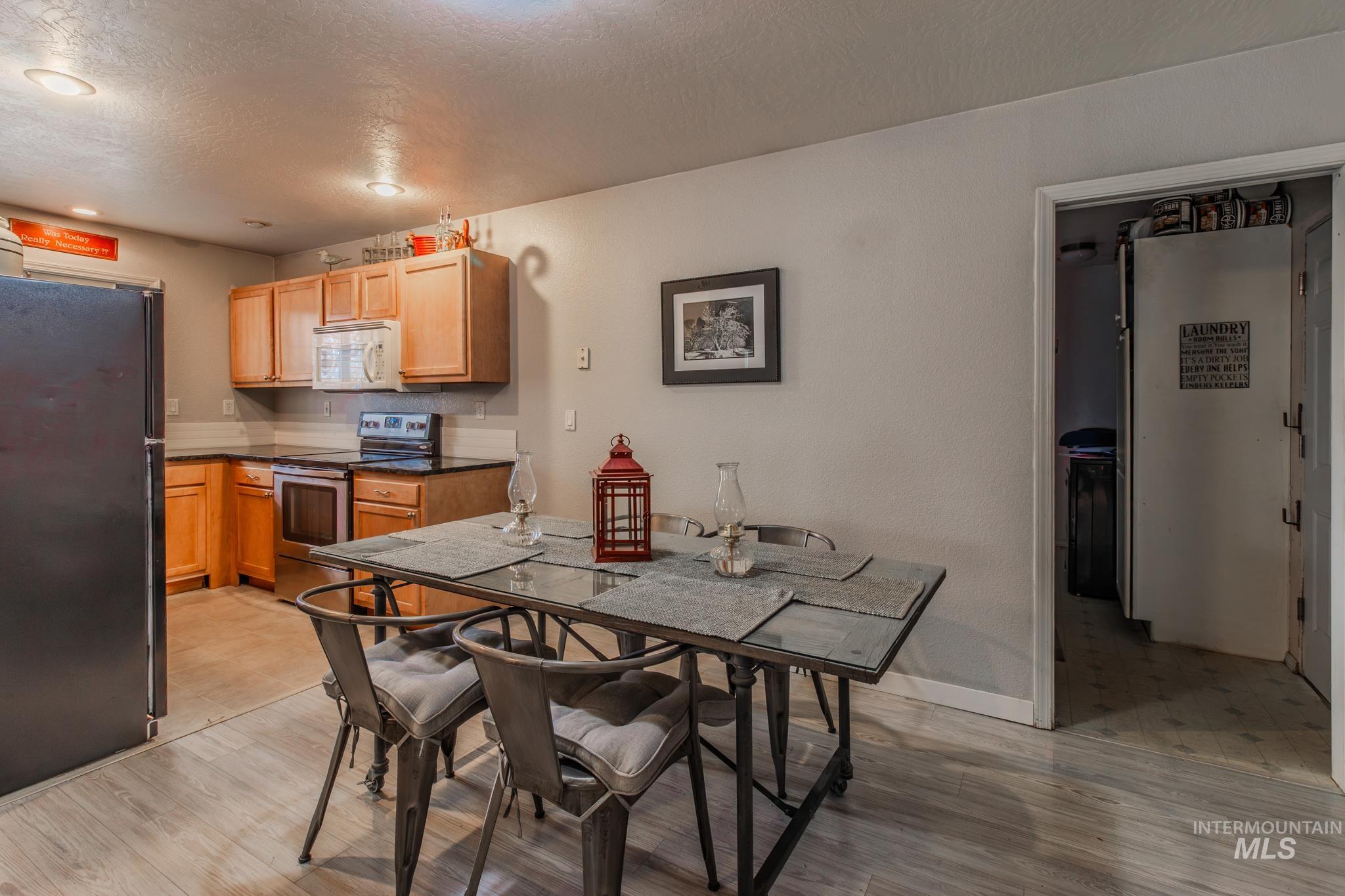 721 W Hazel St, Caldwell, Idaho 83605, 2 Bedrooms, 1 Bathroom, Residential For Sale, Price $299,900,MLS 98973293