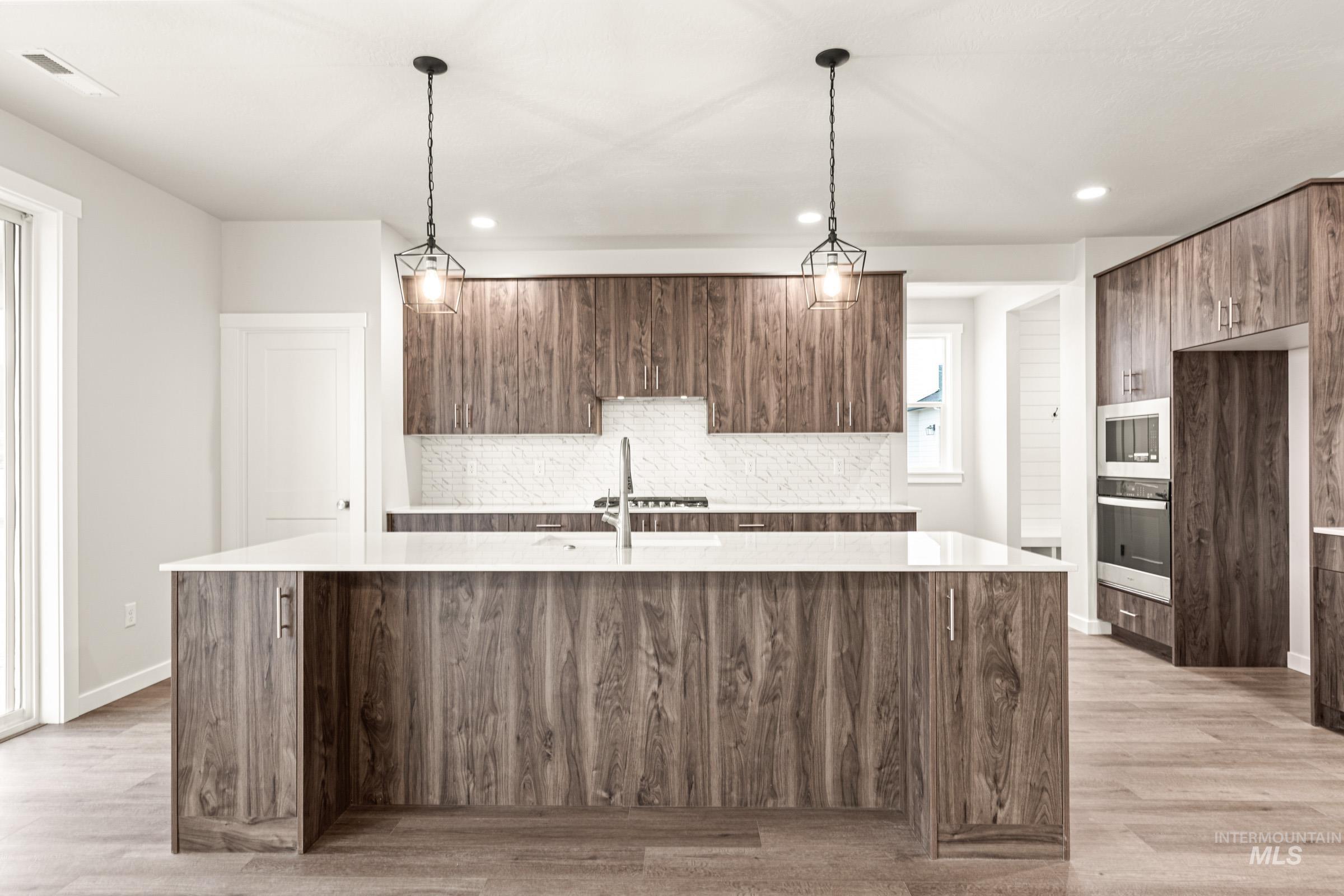 5333 W Yarnell St, Eagle, Idaho 83616, 5 Bedrooms, 4.5 Bathrooms, Residential For Sale, Price $1,161,990, 98973295