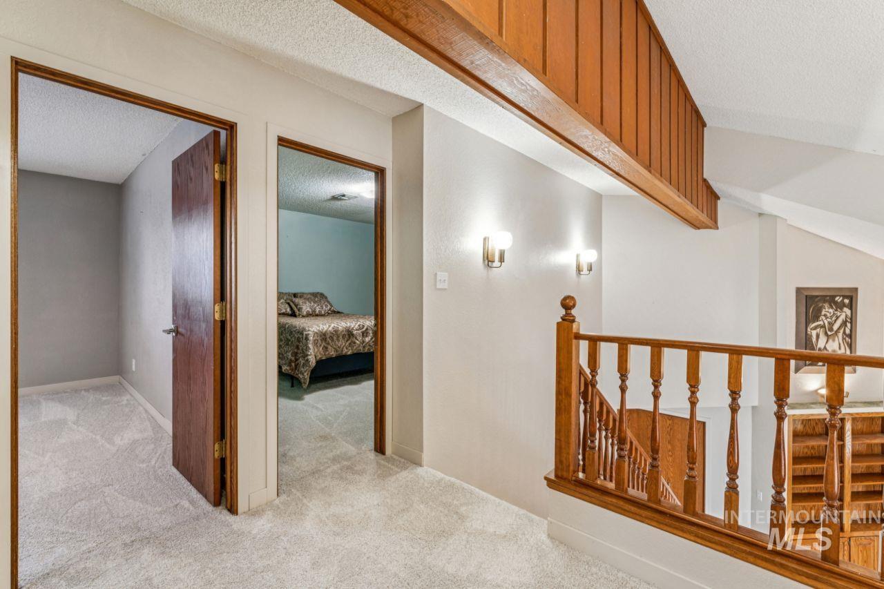 811 N Horton St, Nampa, Idaho 83651, 3 Bedrooms, 3 Bathrooms, Residential For Sale, Price $548,900,MLS 98973297