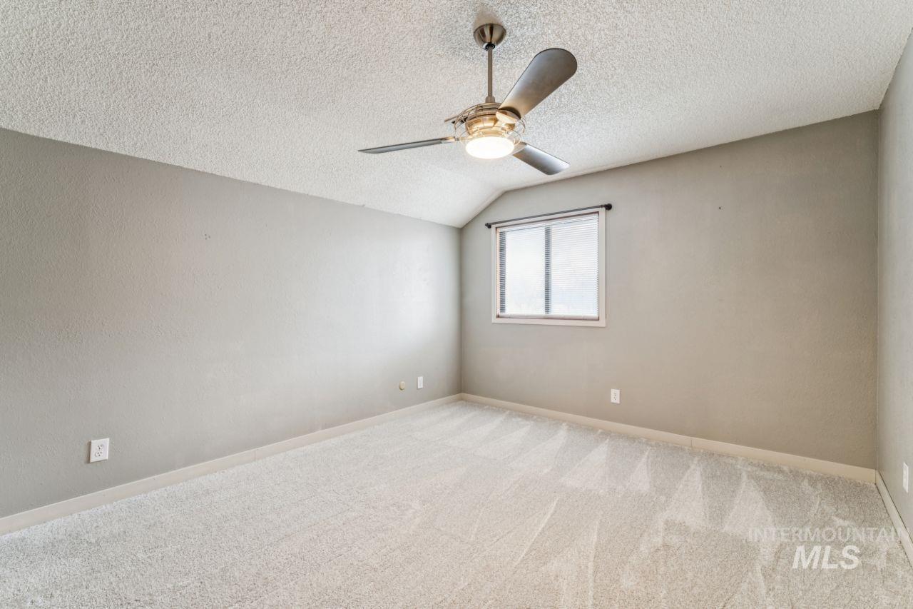 811 N Horton St, Nampa, Idaho 83651, 3 Bedrooms, 3 Bathrooms, Residential For Sale, Price $548,900,MLS 98973297