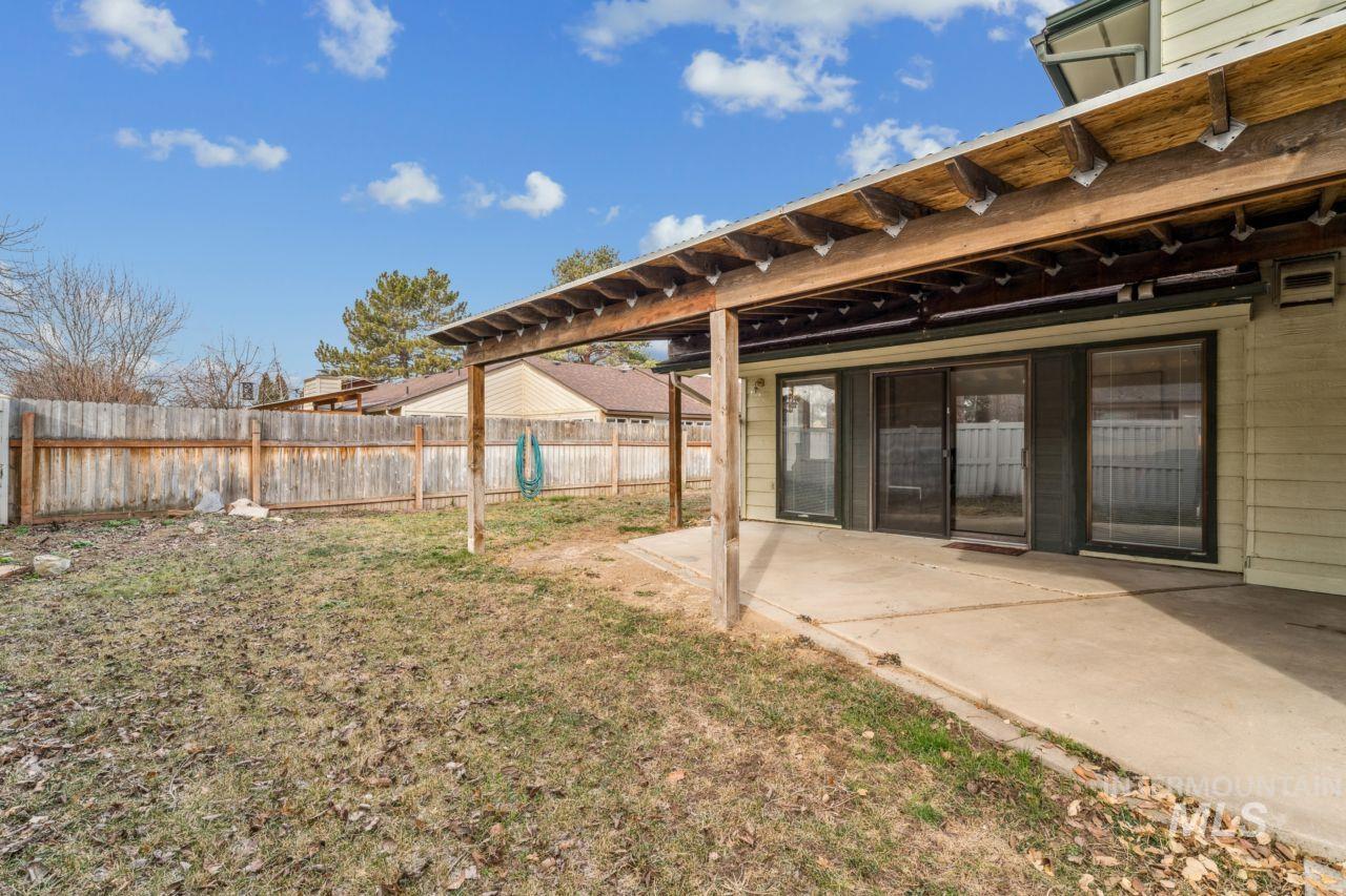 811 N Horton St, Nampa, Idaho 83651, 3 Bedrooms, 3 Bathrooms, Residential For Sale, Price $548,900,MLS 98973297