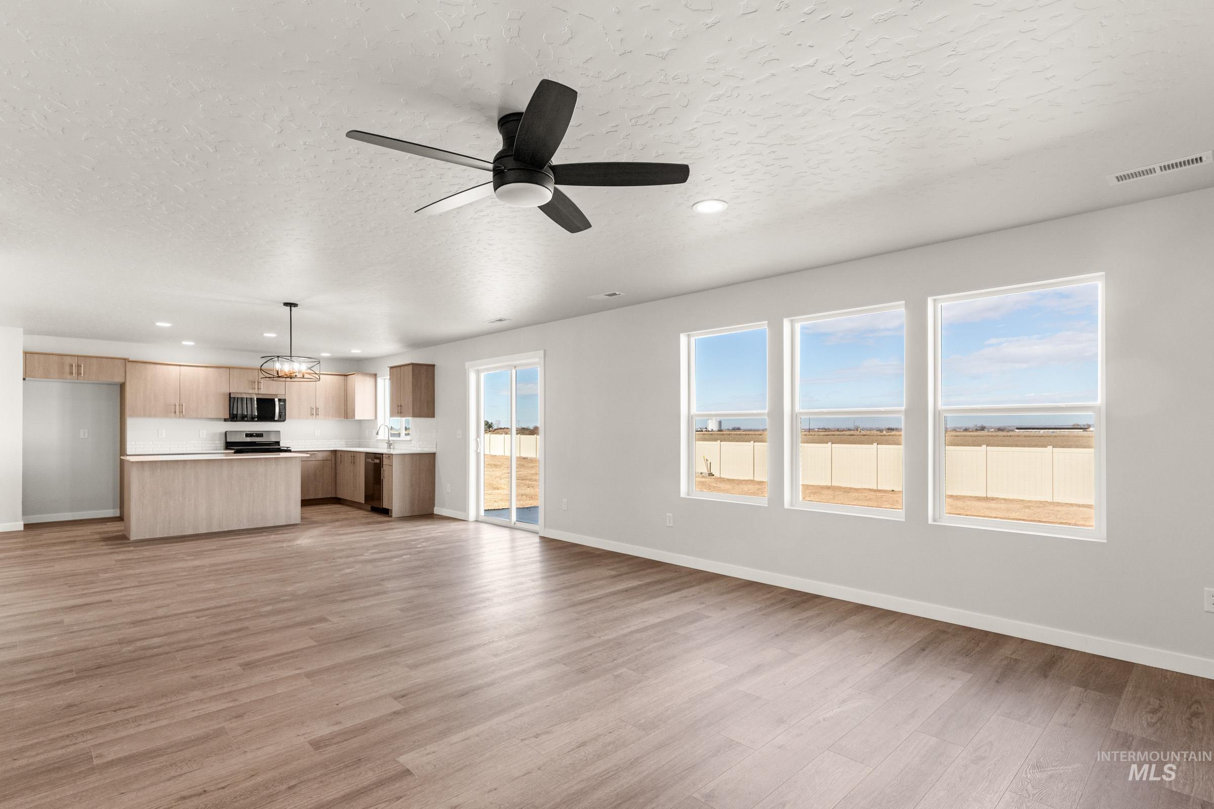 5086 E Open Canyon Dr, Nampa, Idaho 83687, 5 Bedrooms, 3 Bathrooms, Residential For Sale, Price $539,990, 98973303