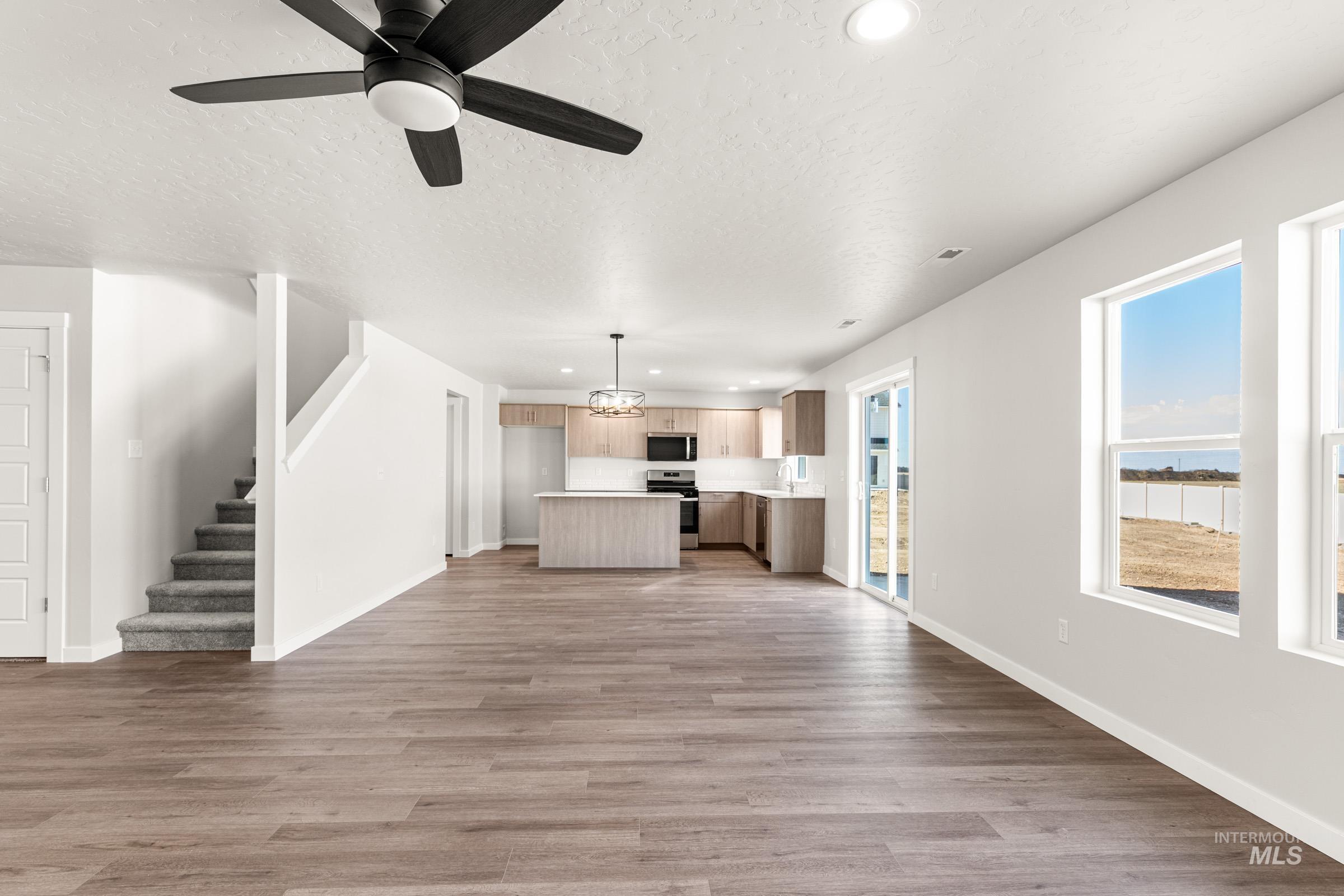 5086 E Open Canyon Dr, Nampa, Idaho 83687, 5 Bedrooms, 3 Bathrooms, Residential For Sale, Price $539,990, 98973303