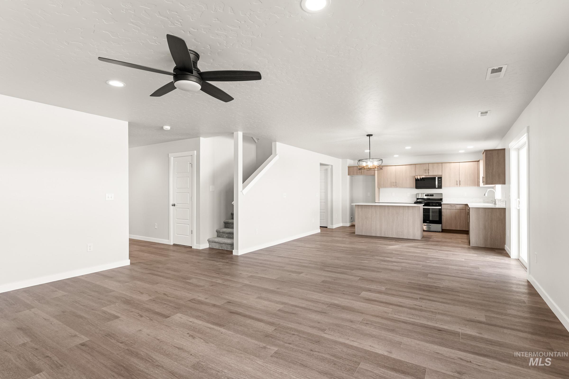 5086 E Open Canyon Dr, Nampa, Idaho 83687, 5 Bedrooms, 3 Bathrooms, Residential For Sale, Price $539,990, 98973303