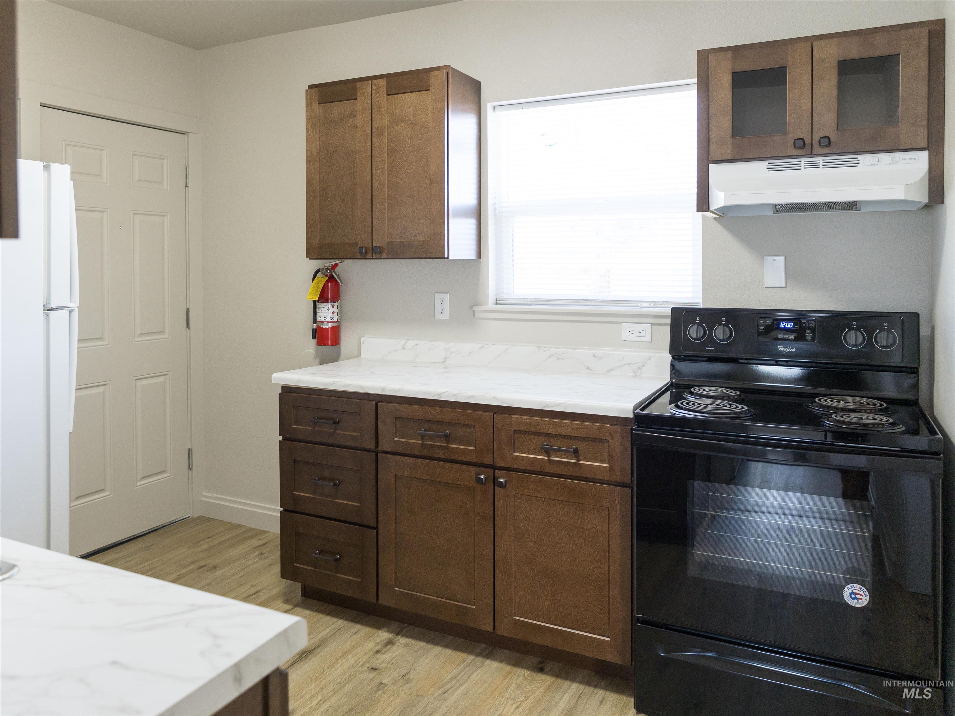 92 NW 2nd Ave, Ontario, Oregon 97914, 2 Bedrooms, 1 Bathroom, Rental For Rent, Price $1,195,MLS 98973305