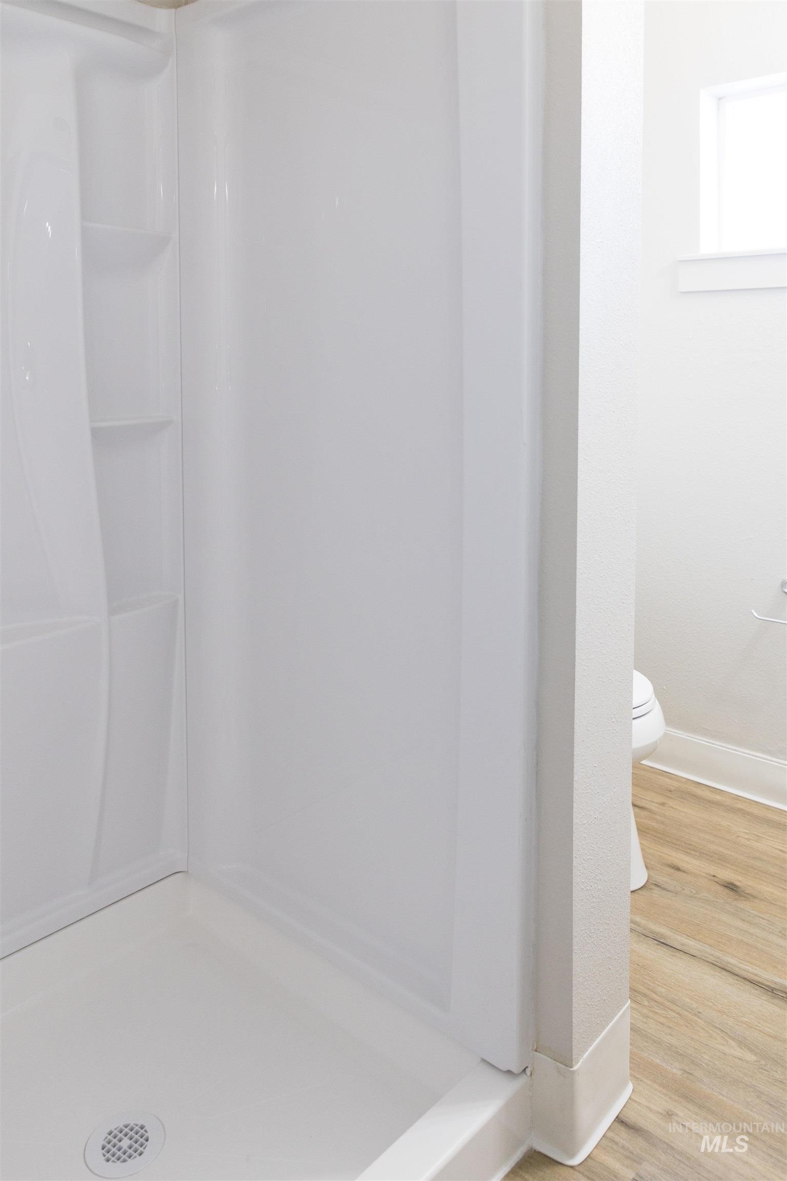 92 NW 2nd Ave, Ontario, Oregon 97914, 2 Bedrooms, 1 Bathroom, Rental For Rent, Price $1,195,MLS 98973305