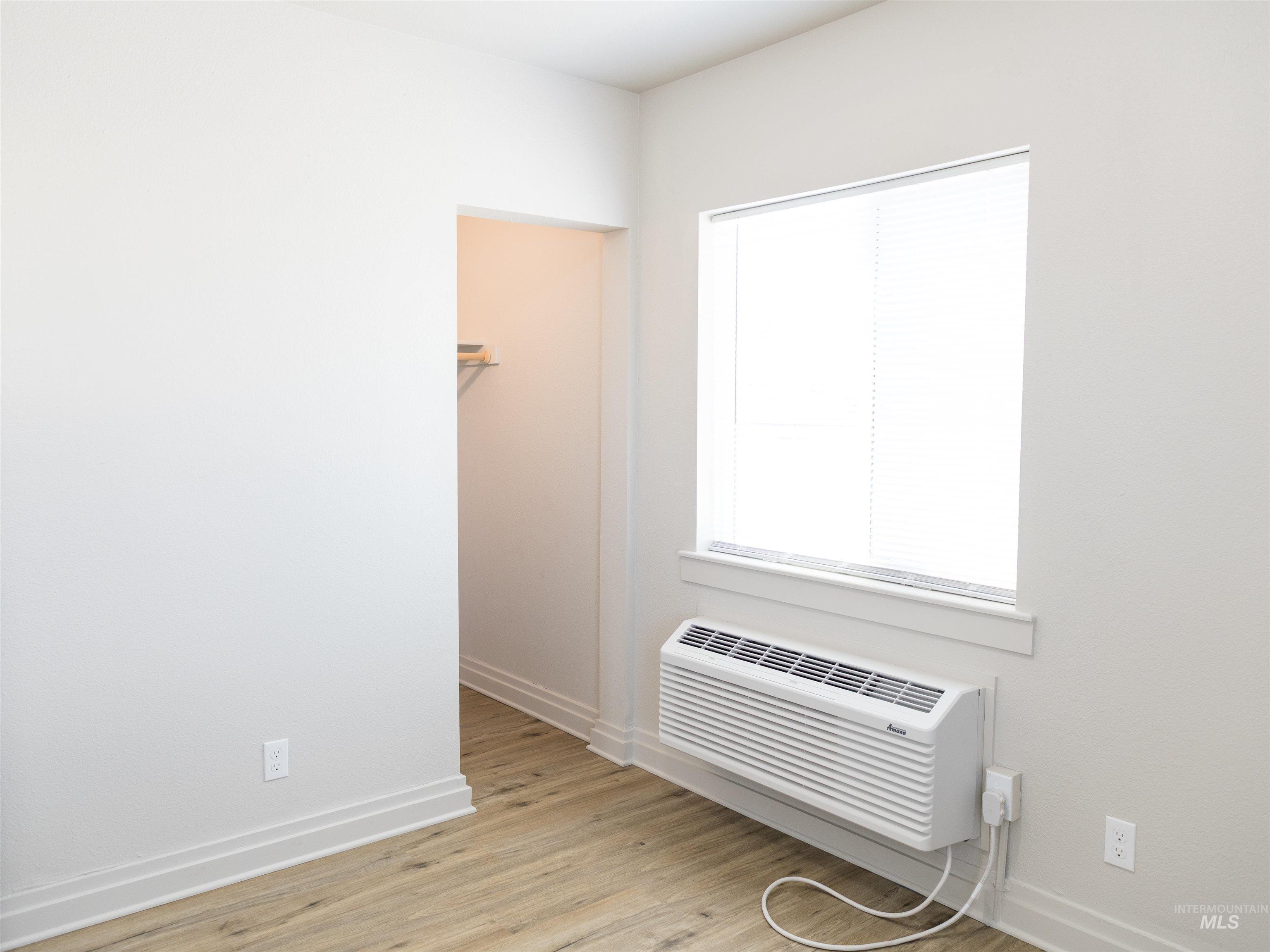 92 NW 2nd Ave, Ontario, Oregon 97914, 2 Bedrooms, 1 Bathroom, Rental For Rent, Price $1,195,MLS 98973305