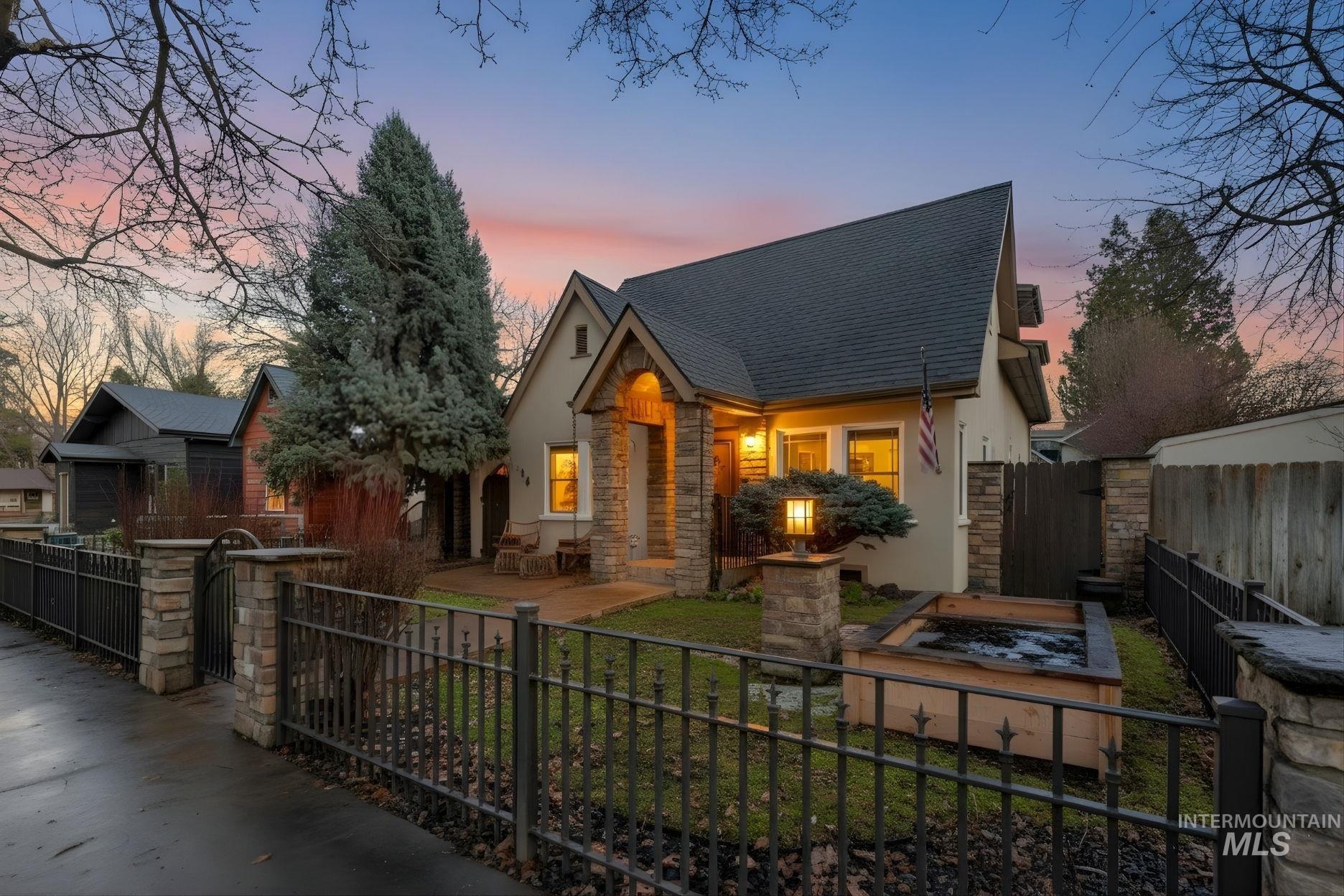 1414 N 8th St, Boise, Idaho 83702, 4 Bedrooms, 2.5 Bathrooms, Residential For Sale, Price $1,398,000,MLS 98973314