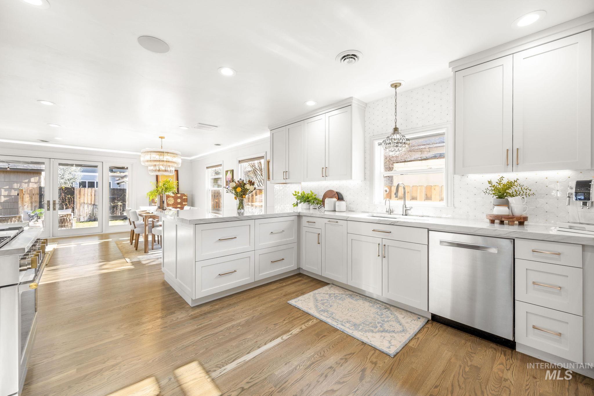 1414 N 8th St, Boise, Idaho 83702, 4 Bedrooms, 2.5 Bathrooms, Residential For Sale, Price $1,398,000,MLS 98973314