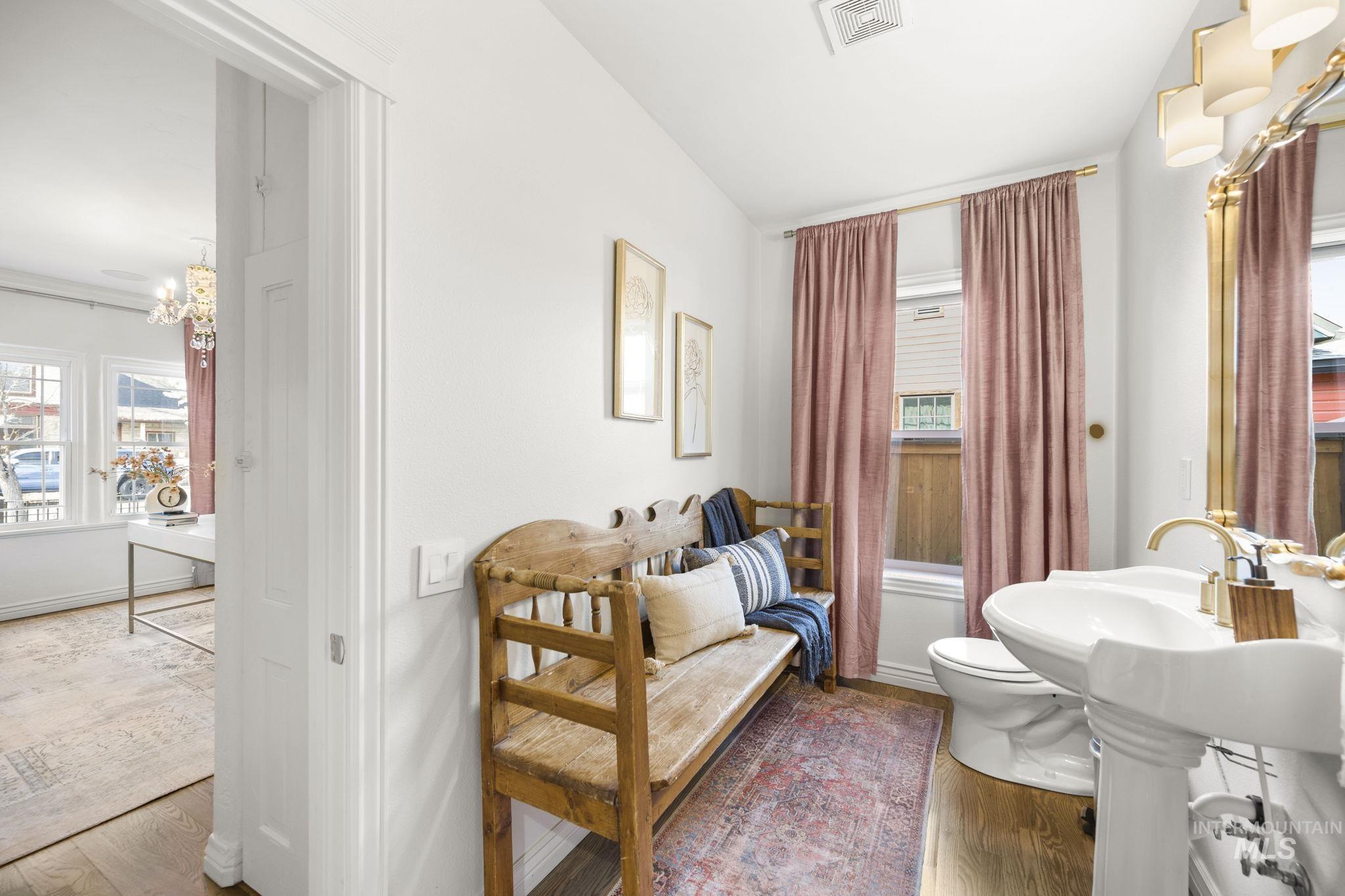 1414 N 8th St, Boise, Idaho 83702, 4 Bedrooms, 2.5 Bathrooms, Residential For Sale, Price $1,398,000,MLS 98973314