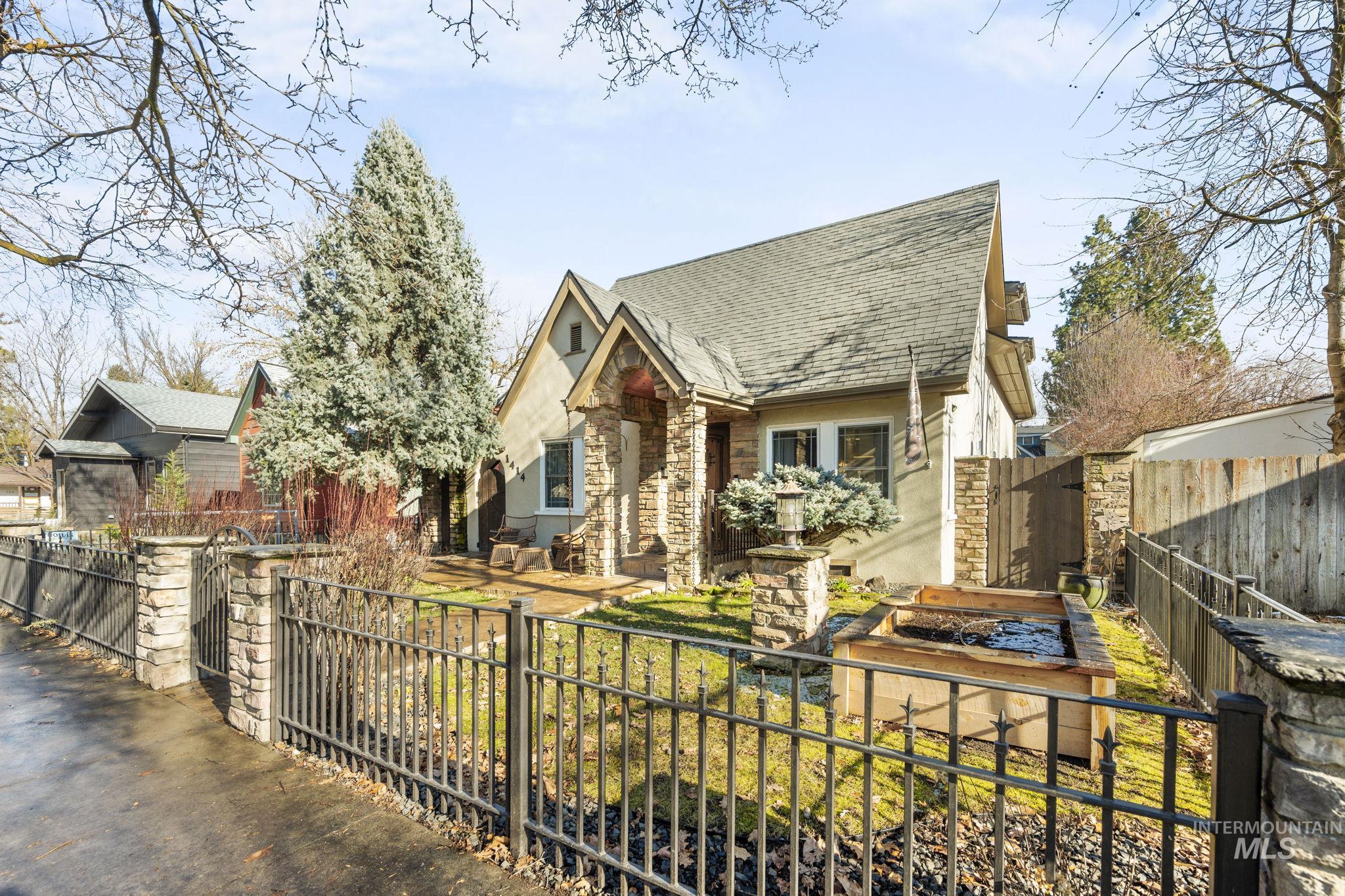 1414 N 8th St, Boise, Idaho 83702, 4 Bedrooms, 2.5 Bathrooms, Residential For Sale, Price $1,398,000,MLS 98973314