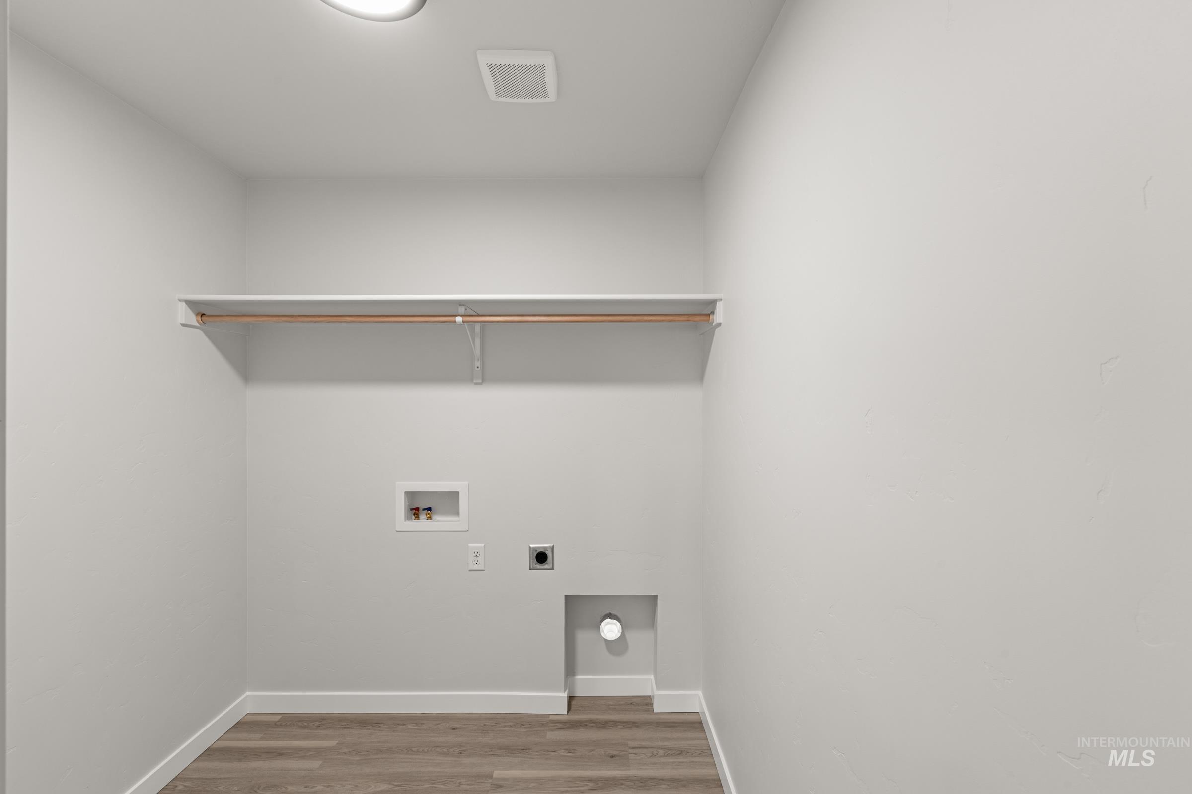 1591 Covington St, Middleton, Idaho 83644, 4 Bedrooms, 2.5 Bathrooms, Residential For Sale, Price $499,990, 98973315