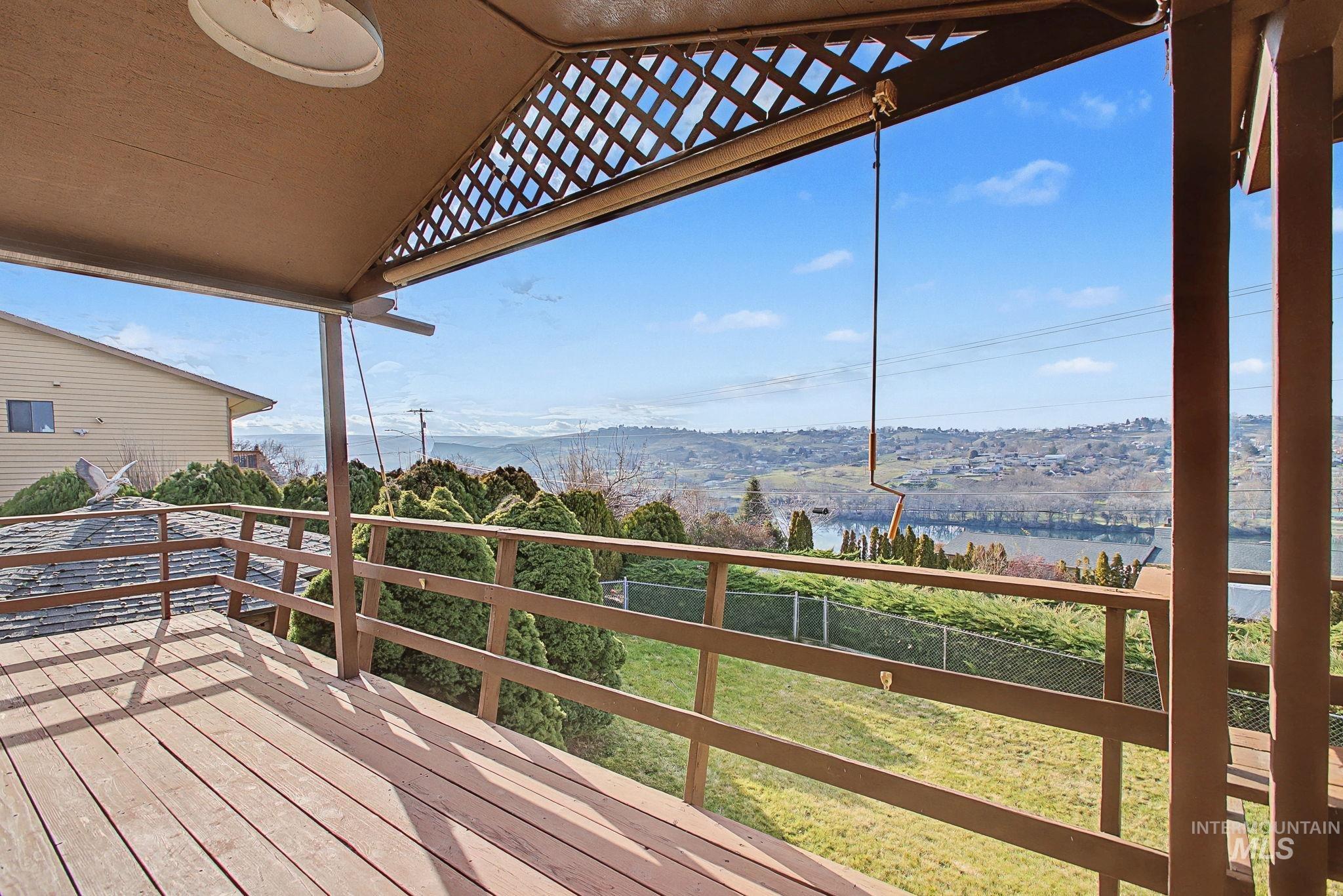 3024 Meadowlark Drive, Lewiston, Idaho 83501, 4 Bedrooms, 3 Bathrooms, Residential For Sale, Price $479,900,MLS 98973317