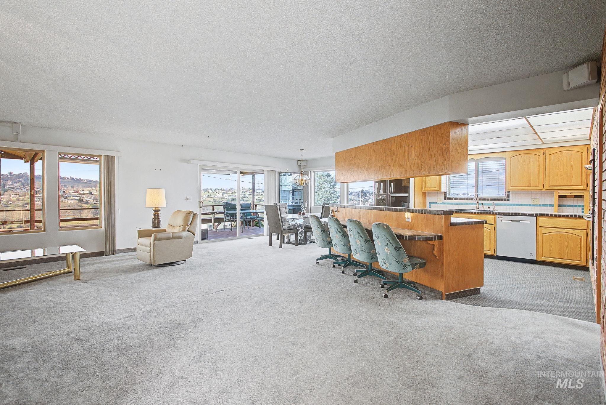 3024 Meadowlark Drive, Lewiston, Idaho 83501, 4 Bedrooms, 3 Bathrooms, Residential For Sale, Price $479,900,MLS 98973317