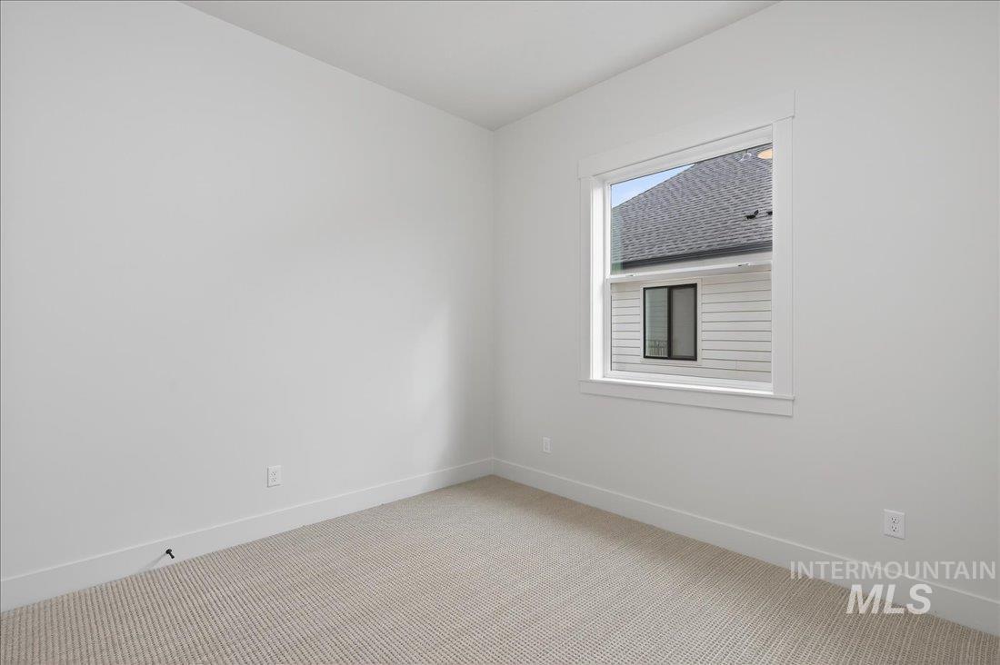 6518 W Flathead Lake St, Eagle, Idaho 83616, 3 Bedrooms, 3 Bathrooms, Residential For Sale, Price $1,095,000,MLS 98973319