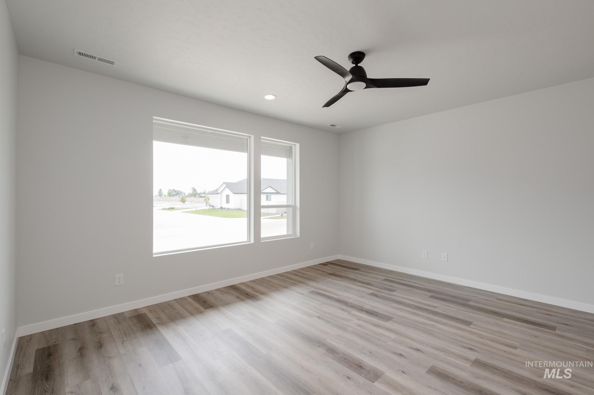 6715 S Harvest Cove Ave, Boise, Idaho 83709, 3 Bedrooms, 2.5 Bathrooms, Residential For Sale, Price $434,990,MLS 98973321