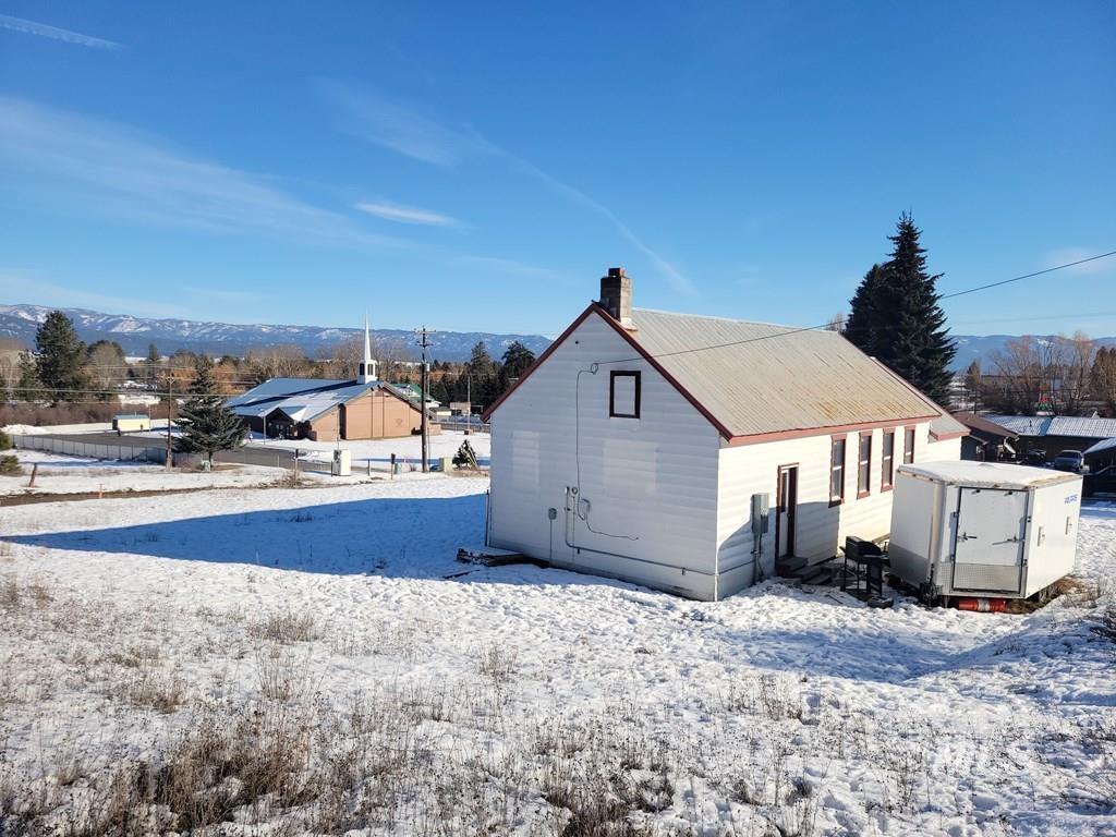 104 Glen Street, Cascade, Idaho 83611, 1 Bathroom, Residential For Sale, Price $385,000,MLS 98973327