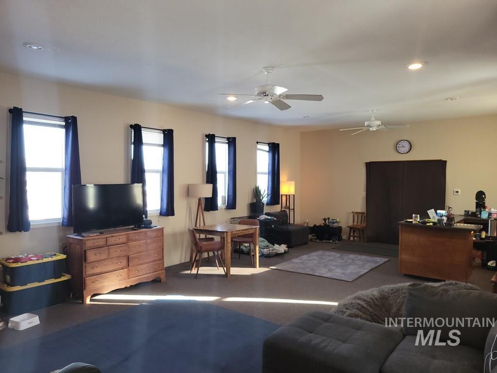 104 Glen Street, Cascade, Idaho 83611, 1 Bathroom, Residential For Sale, Price $385,000,MLS 98973327