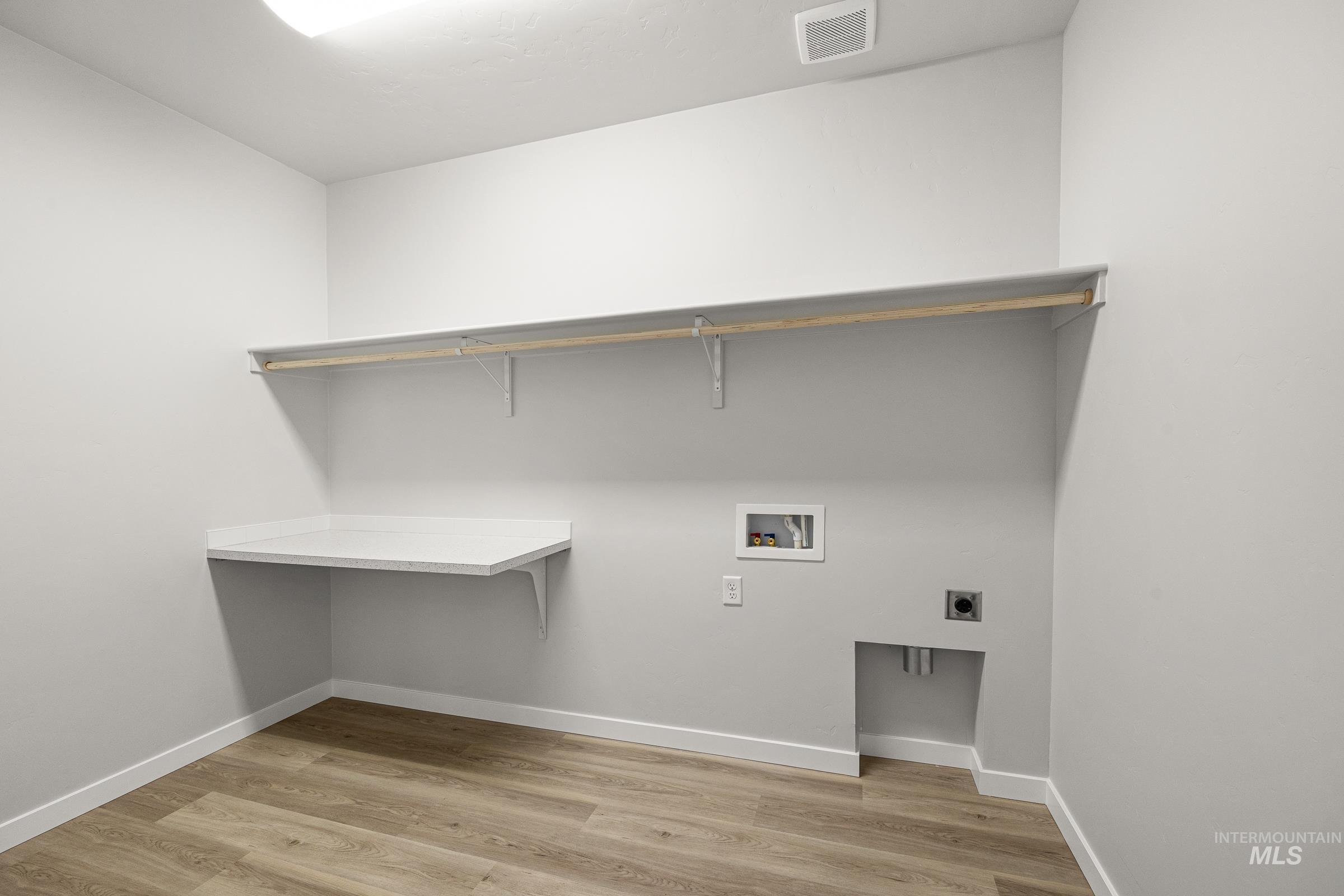 13638 Redway Ct, Caldwell, Idaho 83607, 4 Bedrooms, 2 Bathrooms, Residential For Sale, Price $499,990, 98973329