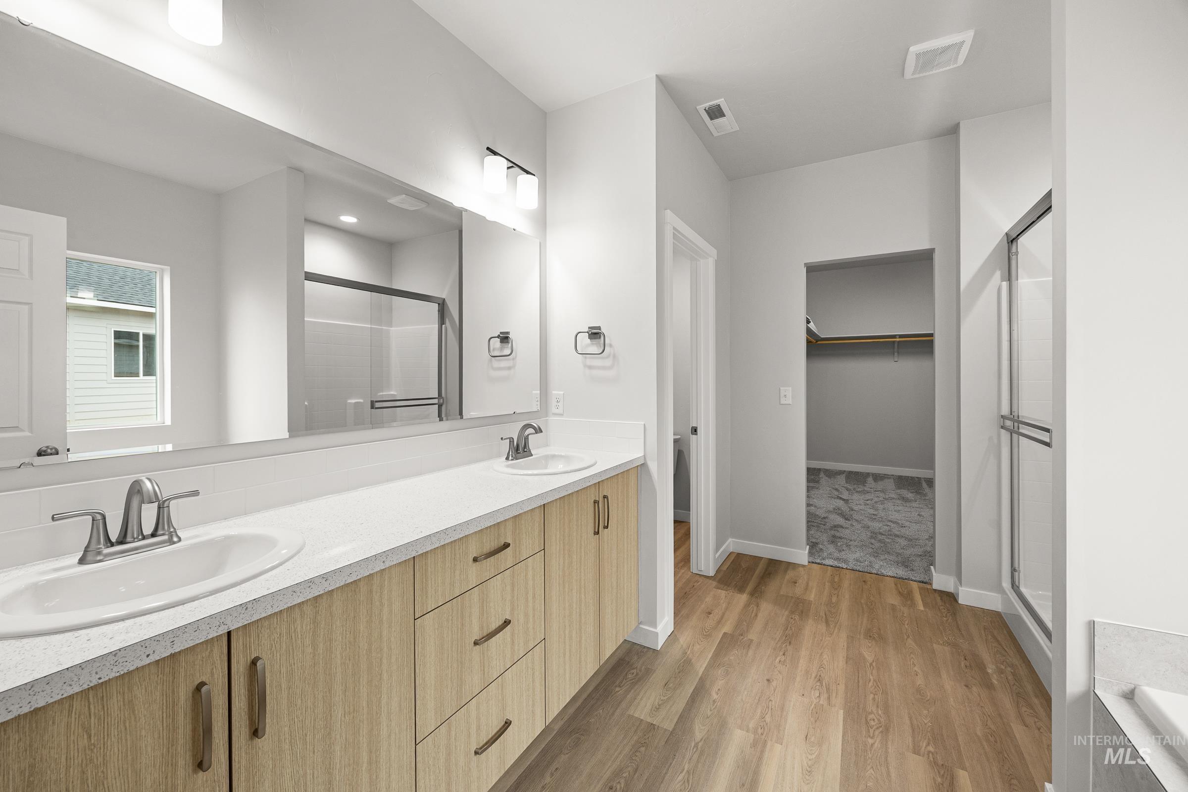 13638 Redway Ct, Caldwell, Idaho 83607, 4 Bedrooms, 2 Bathrooms, Residential For Sale, Price $499,990, 98973329