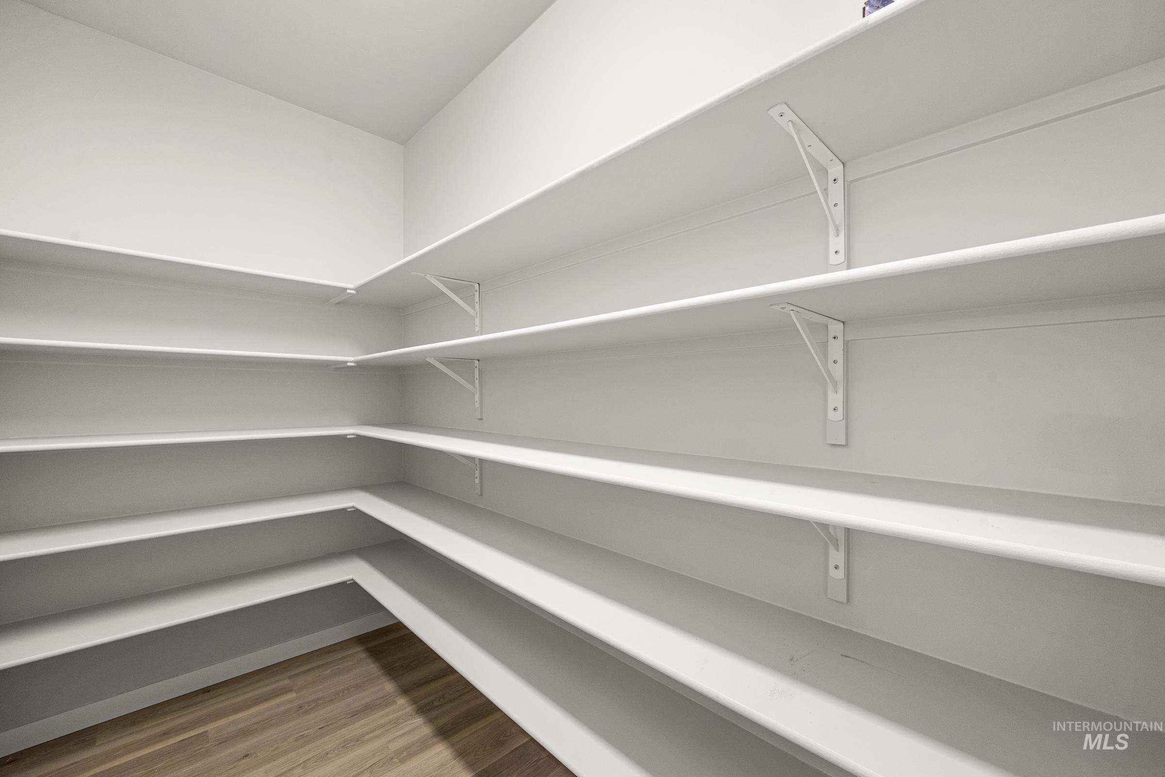 13638 Redway Ct, Caldwell, Idaho 83607, 4 Bedrooms, 2 Bathrooms, Residential For Sale, Price $499,990, 98973329