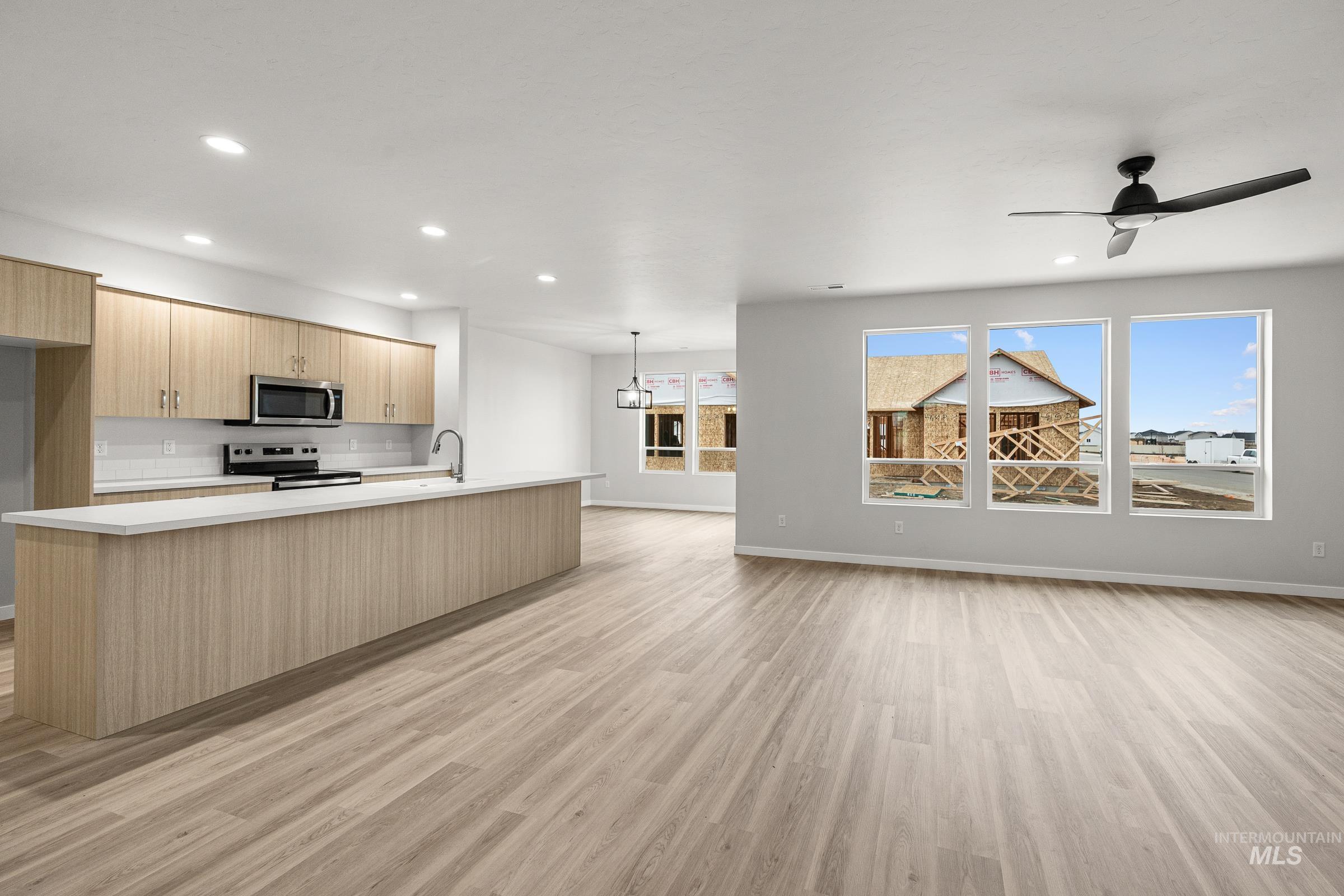 13638 Redway Ct, Caldwell, Idaho 83607, 4 Bedrooms, 2 Bathrooms, Residential For Sale, Price $499,990, 98973329