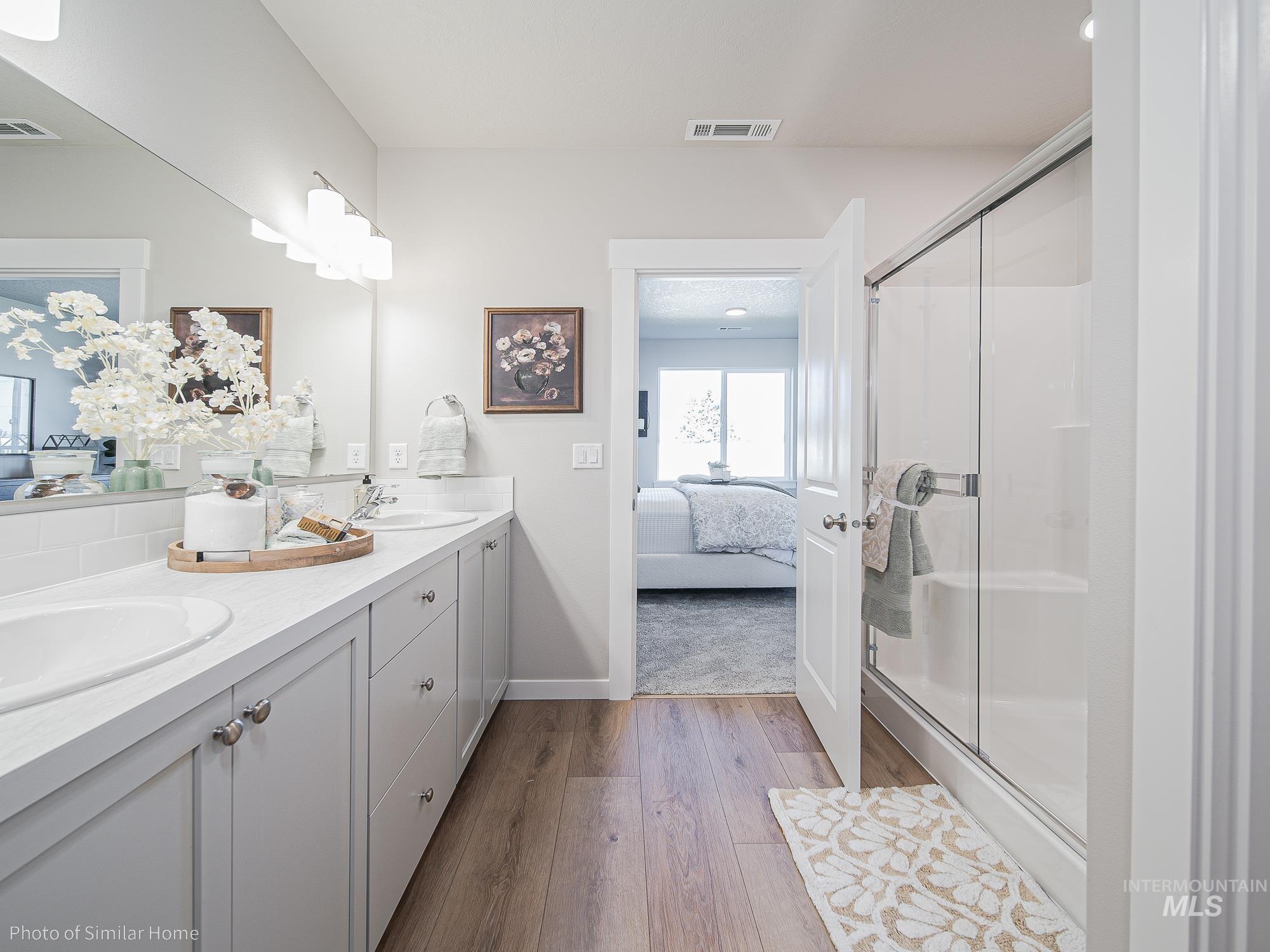 5575 E Garby St., Nampa, Idaho 83687, 3 Bedrooms, 2 Bathrooms, Residential For Sale, Price $455,990, 98973332