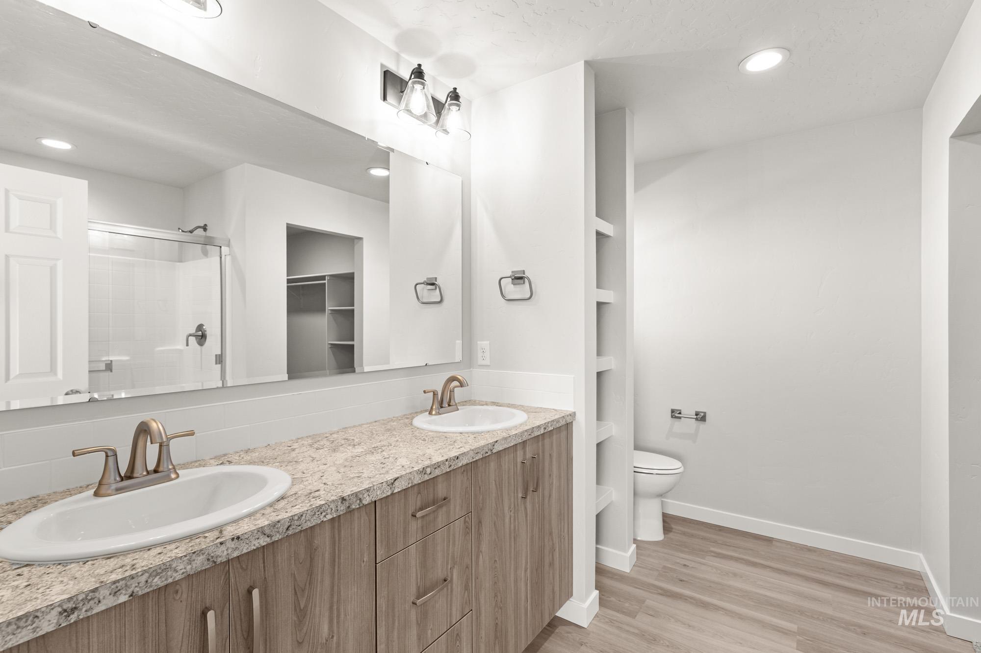 3727 E Syracuse St, Nampa, Idaho 83686, 4 Bedrooms, 2 Bathrooms, Residential For Sale, Price $421,990, 98973333