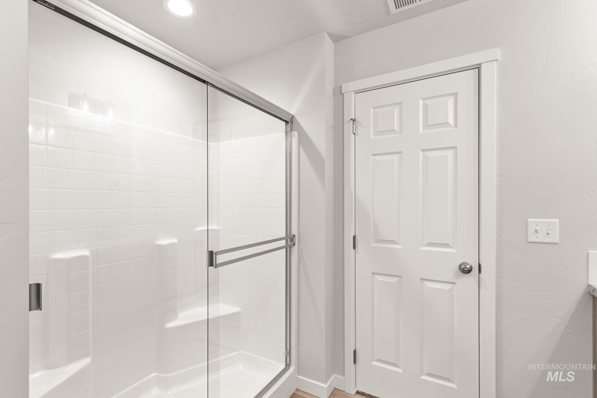 3727 E Syracuse St, Nampa, Idaho 83686, 4 Bedrooms, 2 Bathrooms, Residential For Sale, Price $421,990, 98973333