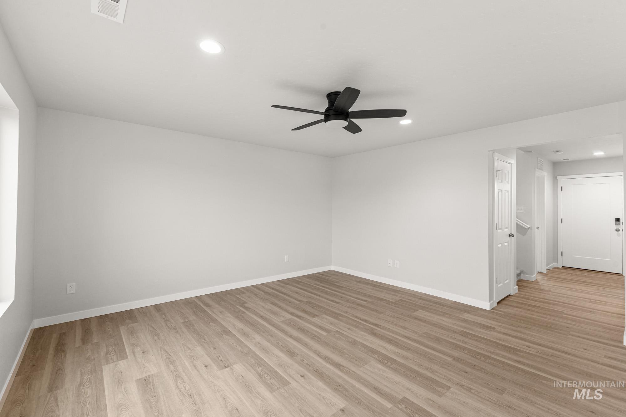 3395 E Red Maple Ct, Nampa, Idaho 83686, 4 Bedrooms, 2.5 Bathrooms, Residential For Sale, Price $431,990, 98973334