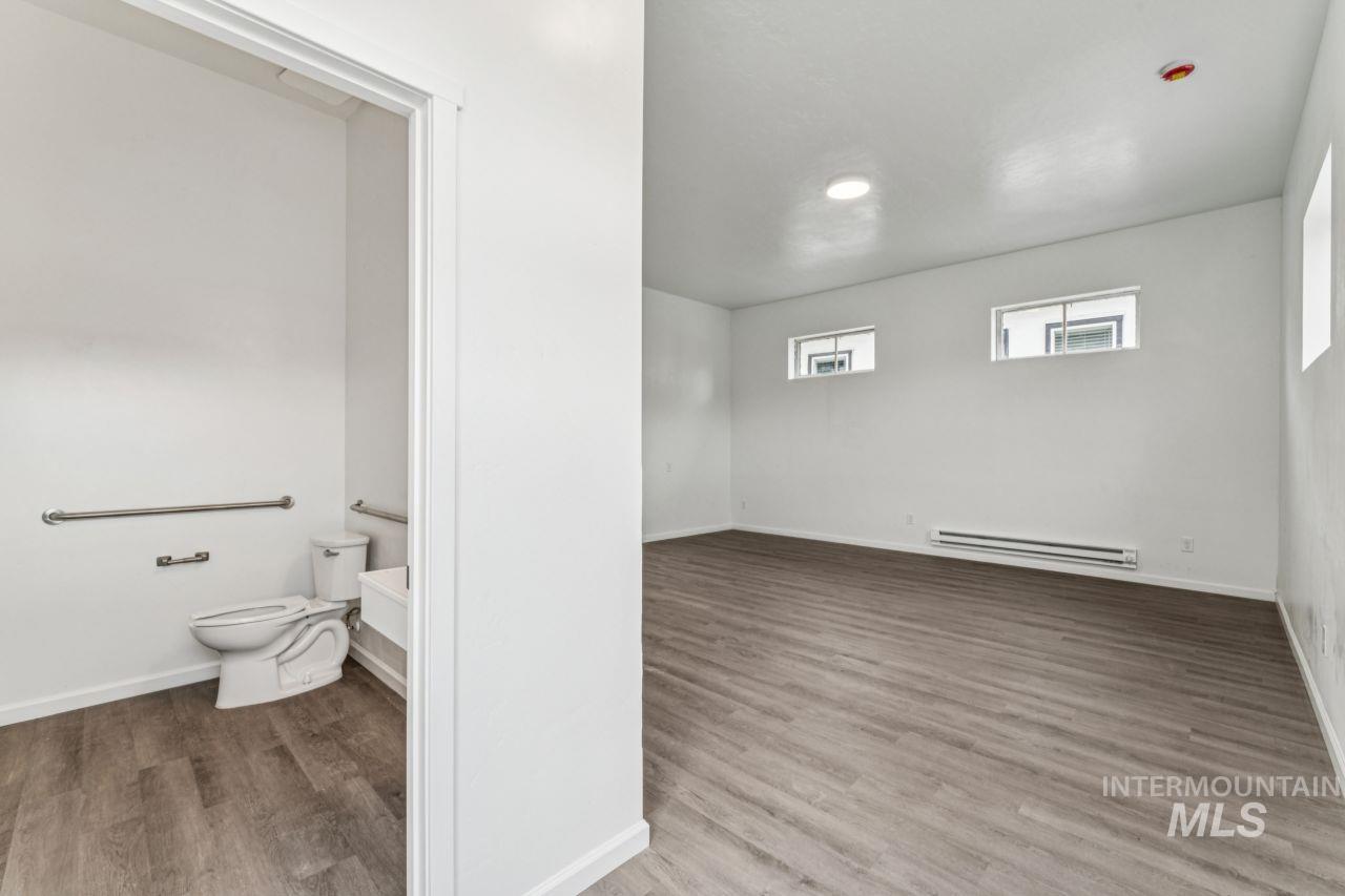 911 2nd Street S, Nampa, Idaho 83651, 1 Bedroom, 1 Bathroom, Residential Income For Sale, Price $1,425,000,MLS 98973337