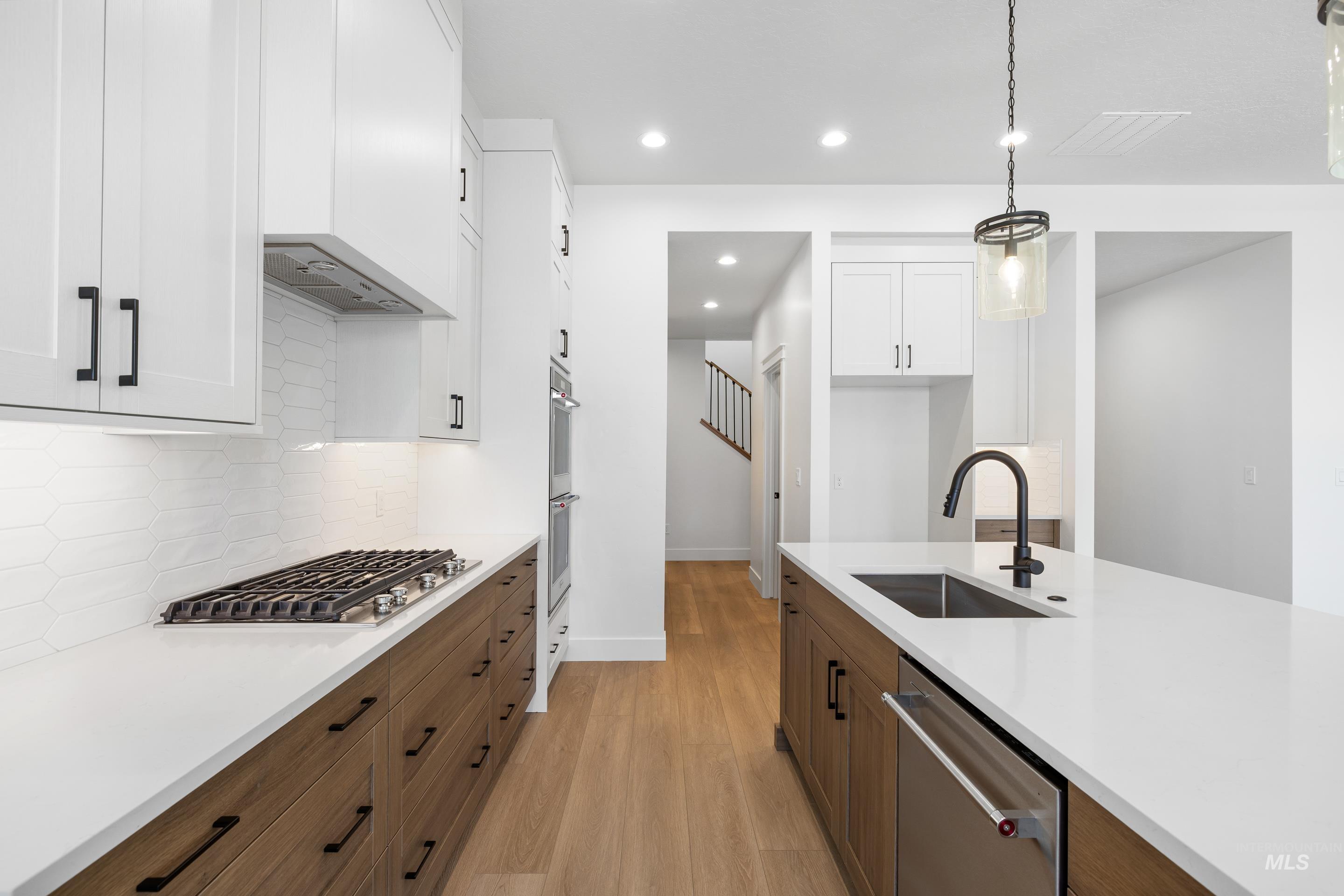 1279 E Andes Drive, Kuna, Idaho 83634, 3 Bedrooms, 3.5 Bathrooms, Residential For Sale, Price $709,900, 98973343