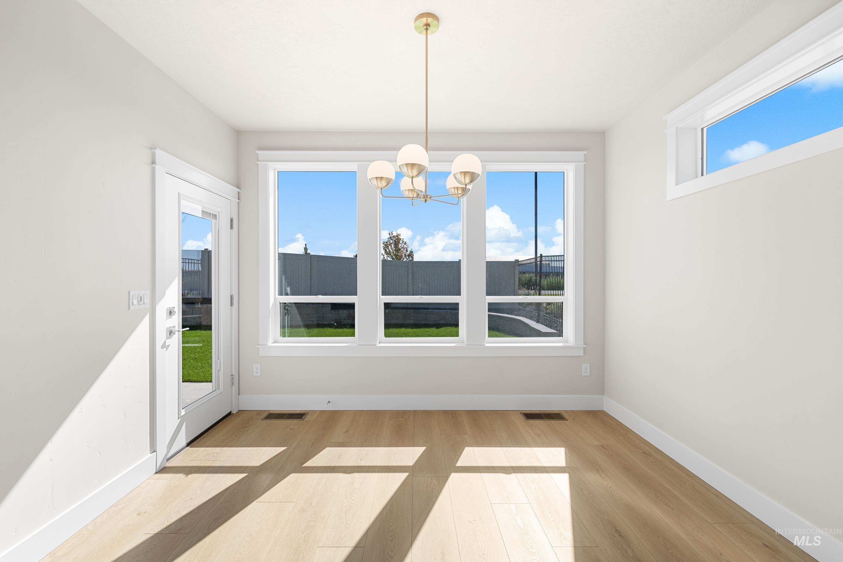 9528 Green Cottage Ave, Kuna, Idaho 83634, 3 Bedrooms, 2 Bathrooms, Residential For Sale, Price $609,900, 98973345