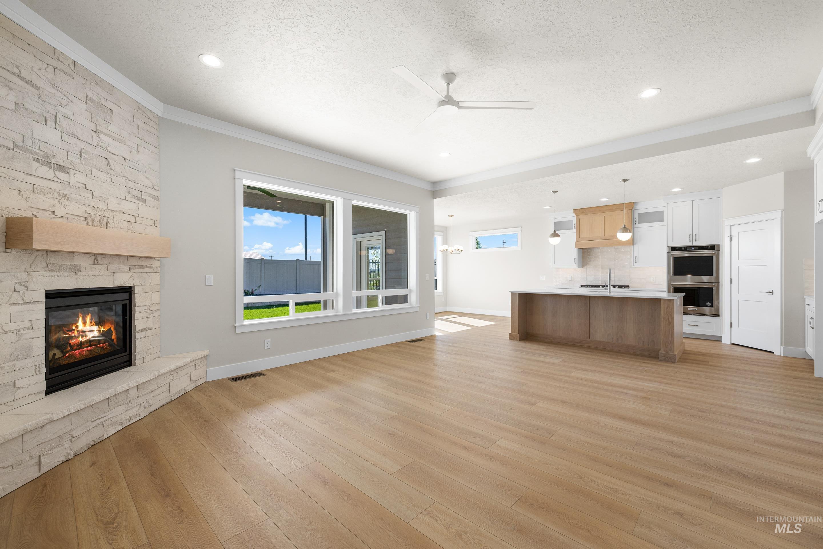 9528 Green Cottage Ave, Kuna, Idaho 83634, 3 Bedrooms, 2 Bathrooms, Residential For Sale, Price $609,900, 98973345