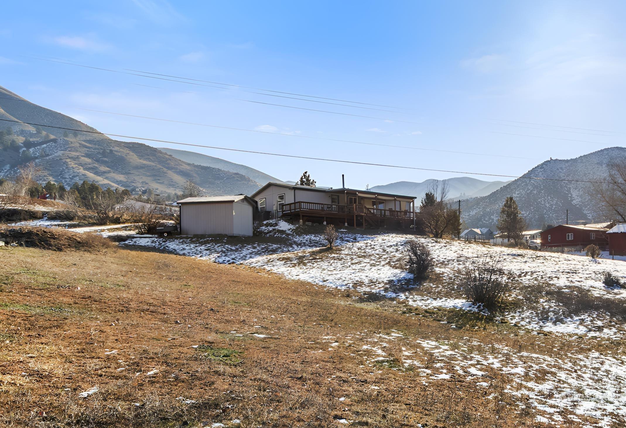 142 Mores Creek Rim Rd, Boise, Idaho 83716, 3 Bedrooms, 2 Bathrooms, Residential For Sale, Price $299,900,MLS 98973347