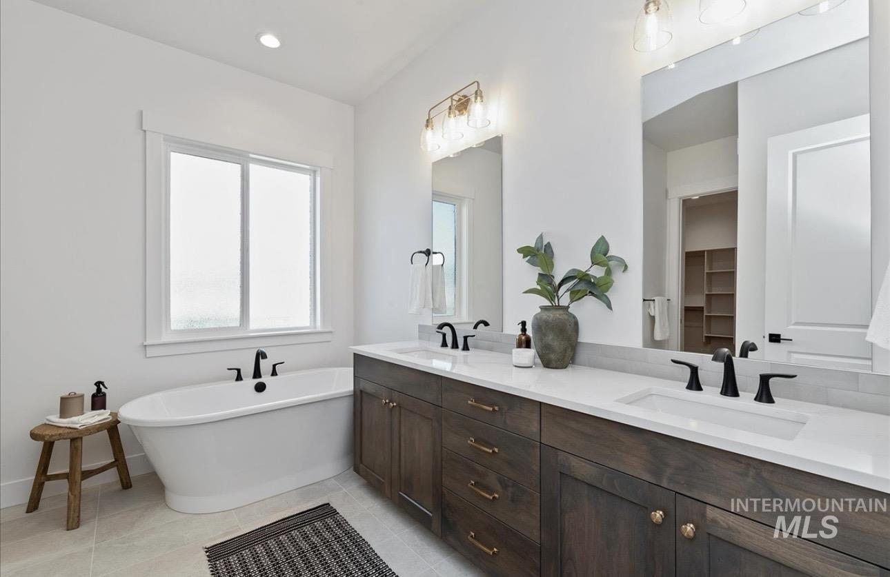 2047 E Blakehurst St, Kuna, Idaho 83634, 3 Bedrooms, 3.5 Bathrooms, Residential For Sale, Price $899,880,MLS 98973348