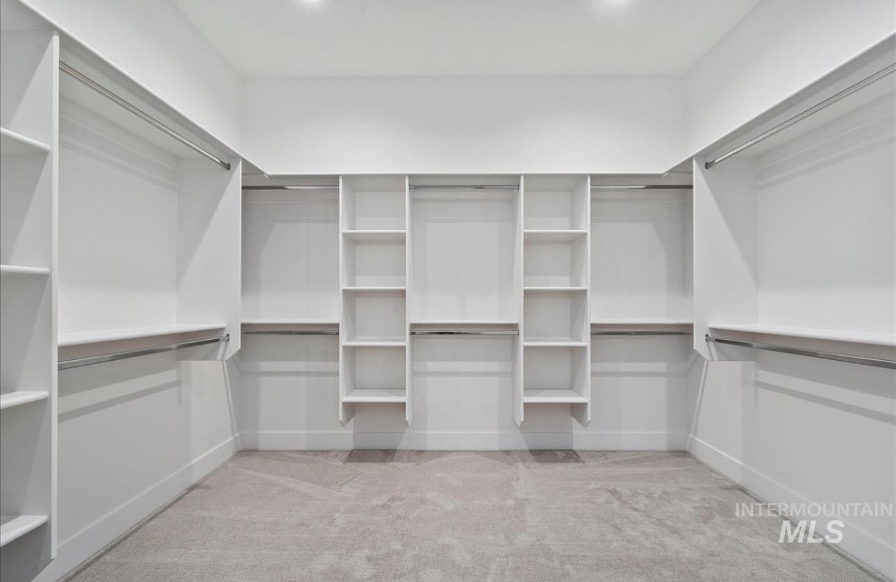 2047 E Blakehurst St, Kuna, Idaho 83634, 3 Bedrooms, 3.5 Bathrooms, Residential For Sale, Price $899,880,MLS 98973348