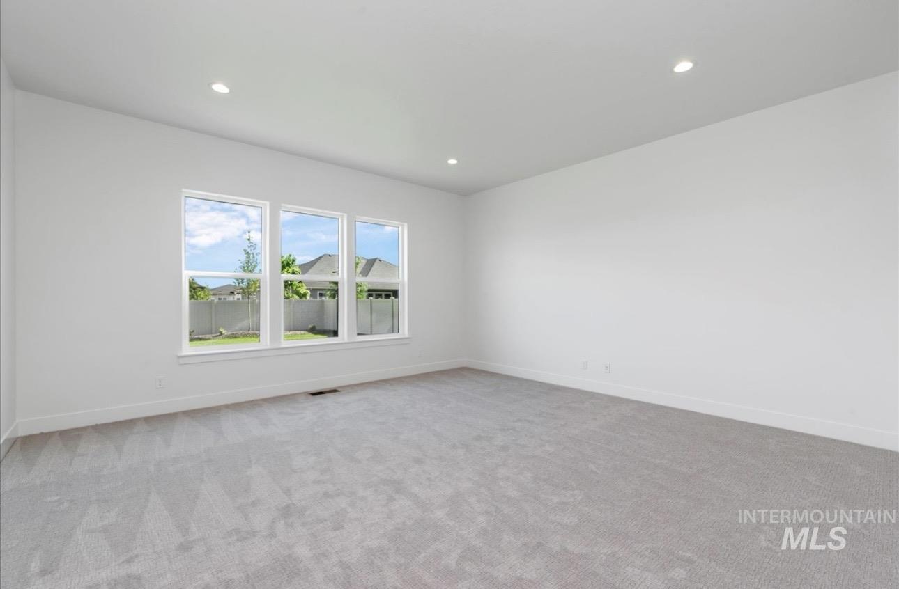 2047 E Blakehurst St, Kuna, Idaho 83634, 3 Bedrooms, 3.5 Bathrooms, Residential For Sale, Price $899,880, 98973348