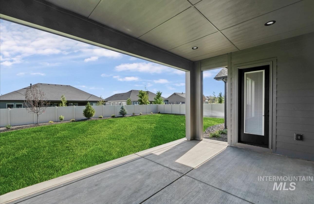 2047 E Blakehurst St, Kuna, Idaho 83634, 3 Bedrooms, 3.5 Bathrooms, Residential For Sale, Price $899,880, 98973348