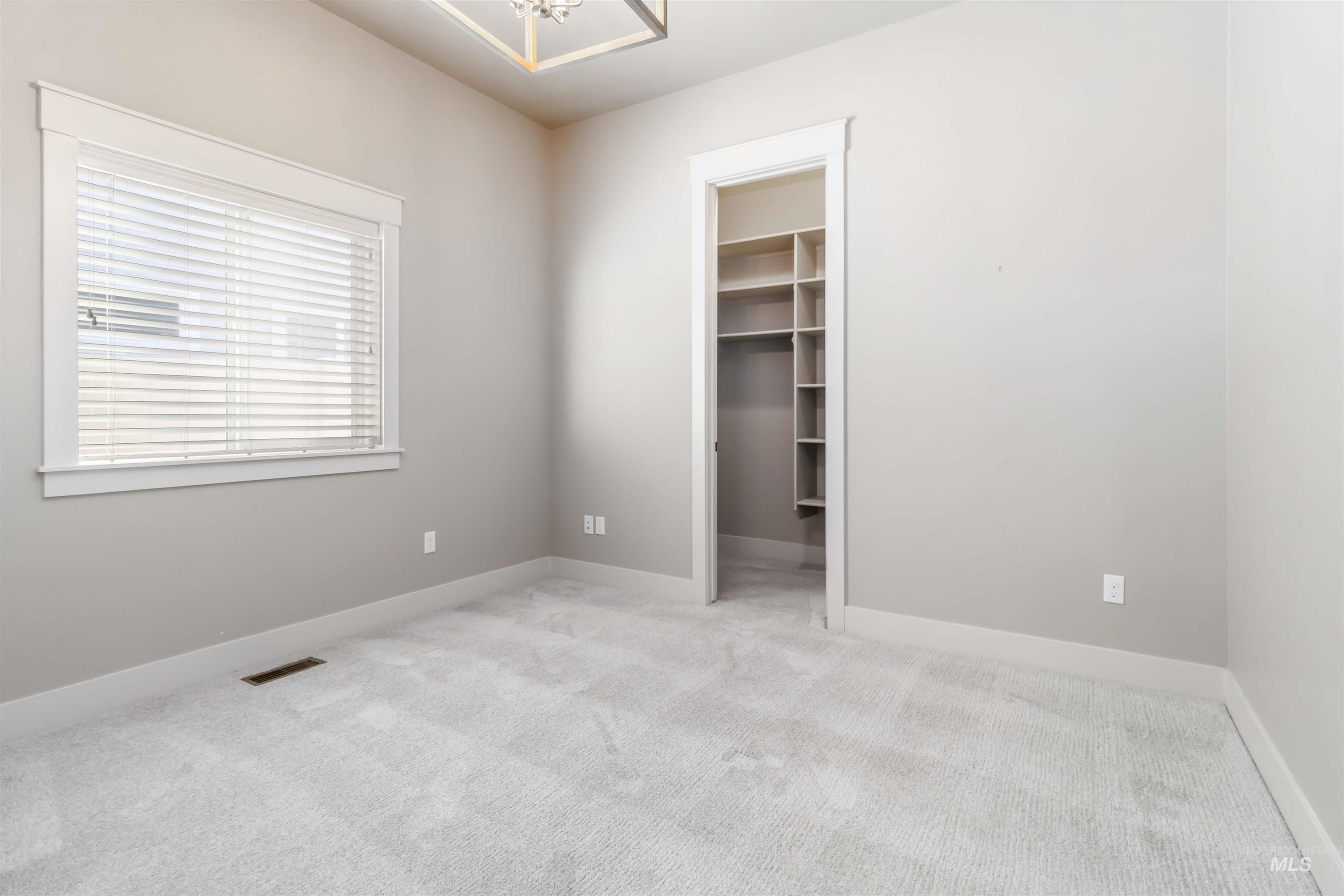 917 Pascua Dr, Kuna, Idaho 83634, 3 Bedrooms, 2.5 Bathrooms, Residential For Sale, Price $635,000, 98973349