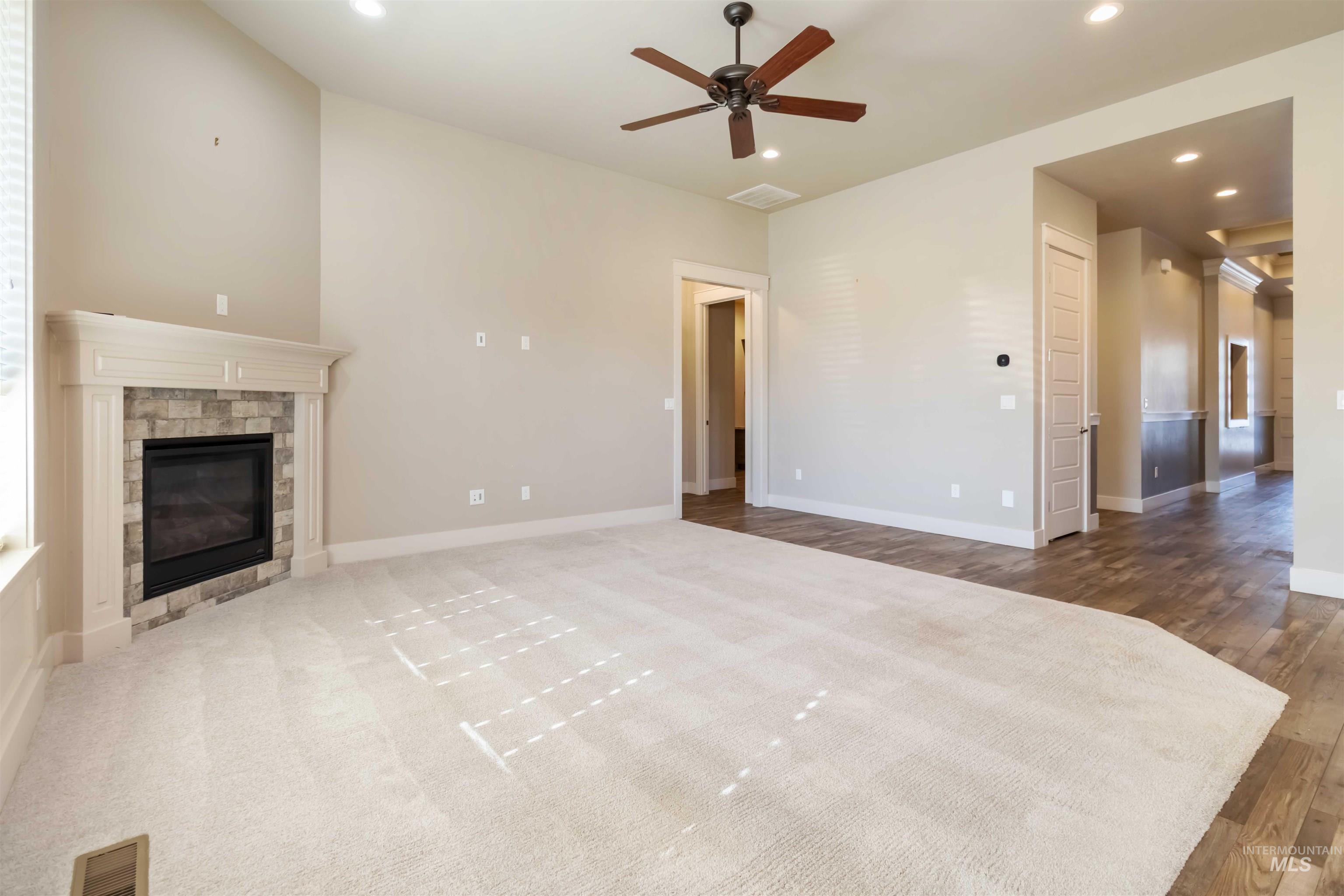 917 Pascua Dr, Kuna, Idaho 83634, 3 Bedrooms, 2.5 Bathrooms, Residential For Sale, Price $635,000, 98973349