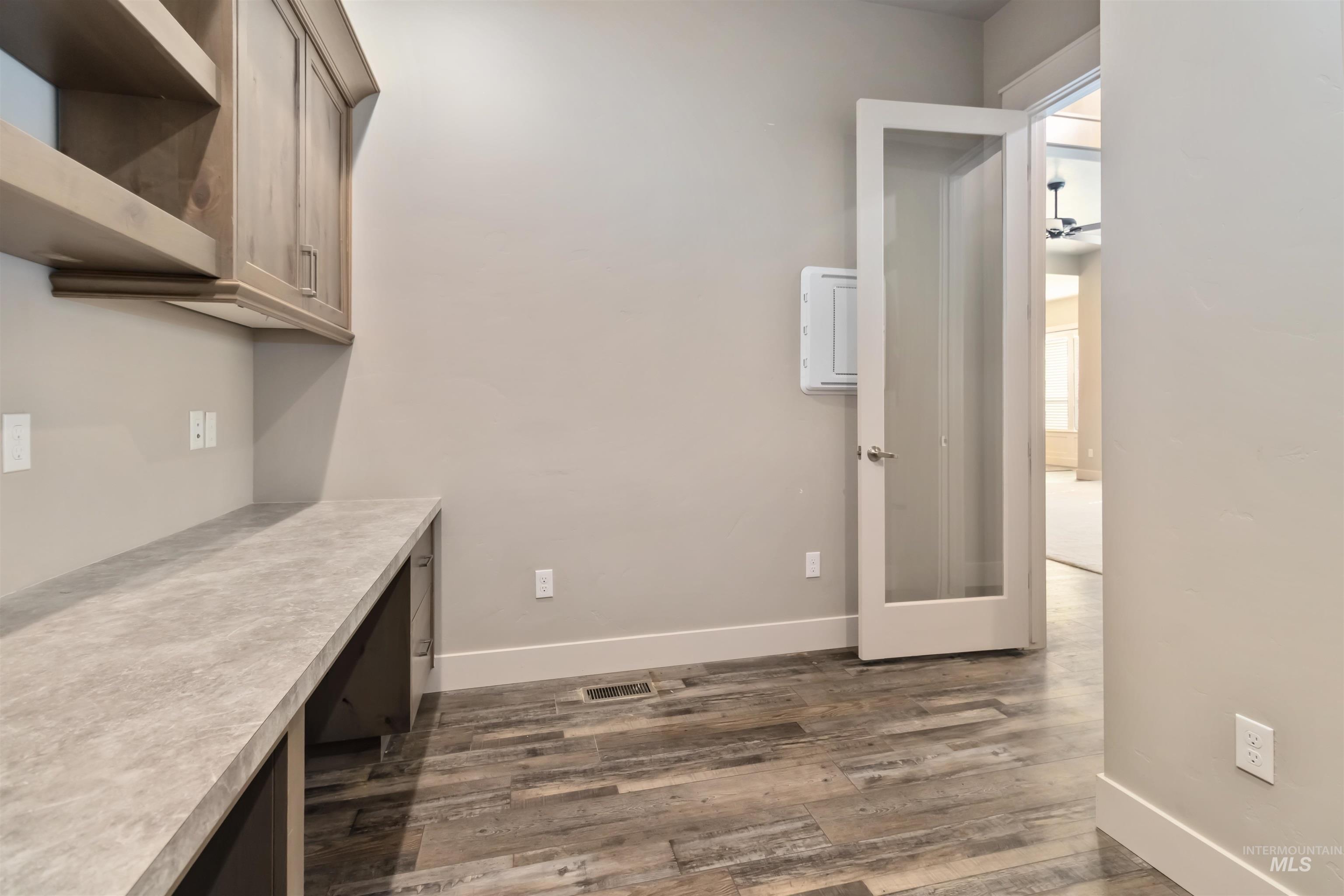 917 Pascua Dr, Kuna, Idaho 83634, 3 Bedrooms, 2.5 Bathrooms, Residential For Sale, Price $635,000, 98973349