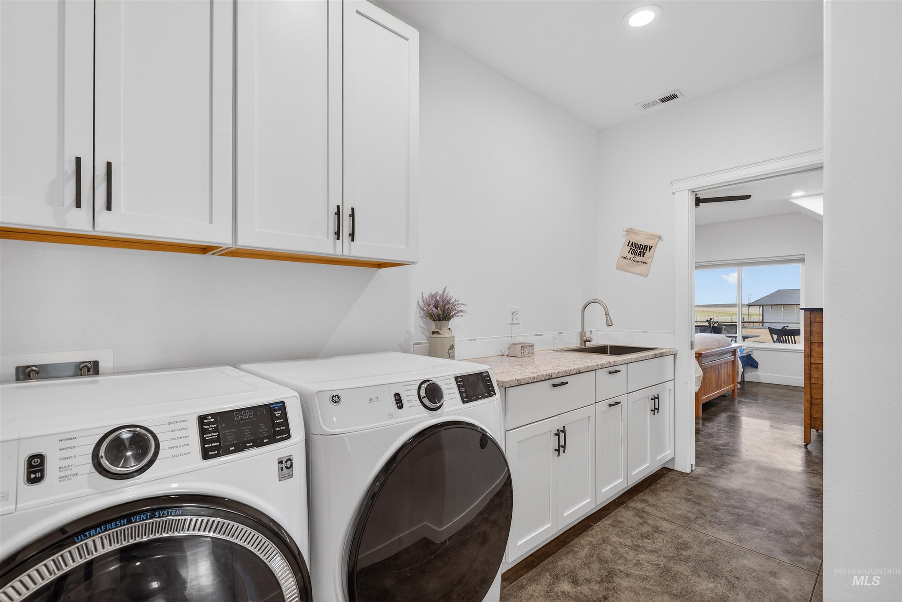 2227 Orchards Ave, Lewiston, Idaho 83501, 4 Bedrooms, 2.5 Bathrooms, Residential For Sale, Price $940,000,MLS 98973352