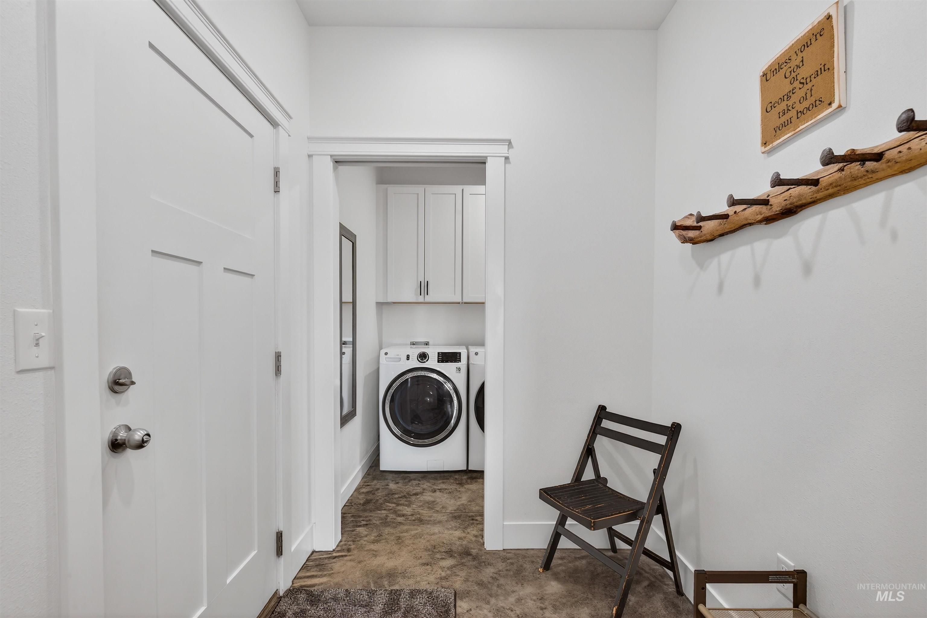 2227 Orchards Ave, Lewiston, Idaho 83501, 4 Bedrooms, 2.5 Bathrooms, Residential For Sale, Price $940,000,MLS 98973352