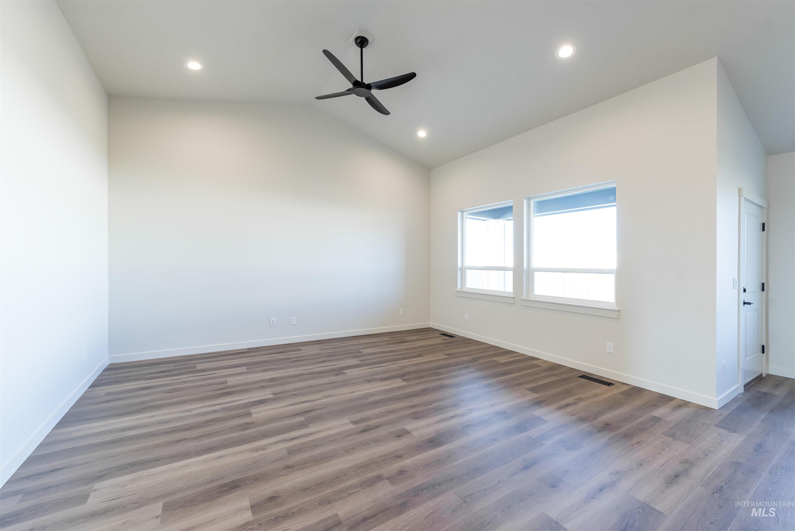 390 S Bumper Way, Boise, Idaho 83716, 3 Bedrooms, 2 Bathrooms, Residential For Sale, Price $459,900, 98973354