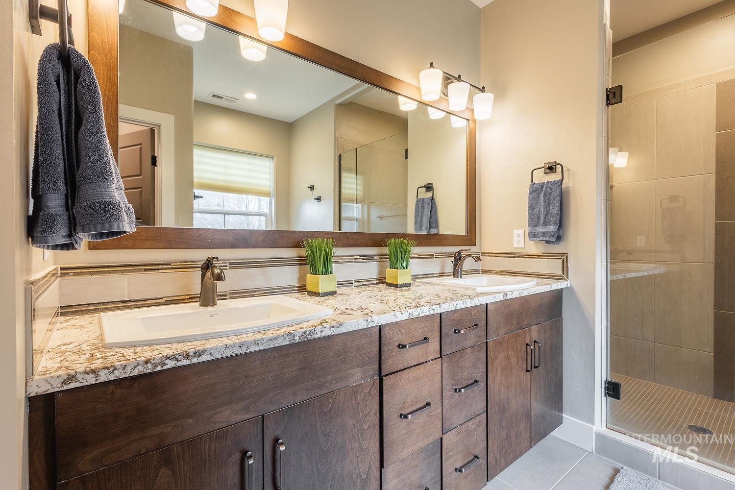 3620 S Caddis Way, Boise, Idaho 83716, 4 Bedrooms, 3 Bathrooms, Residential For Sale, Price $695,000,MLS 98973356