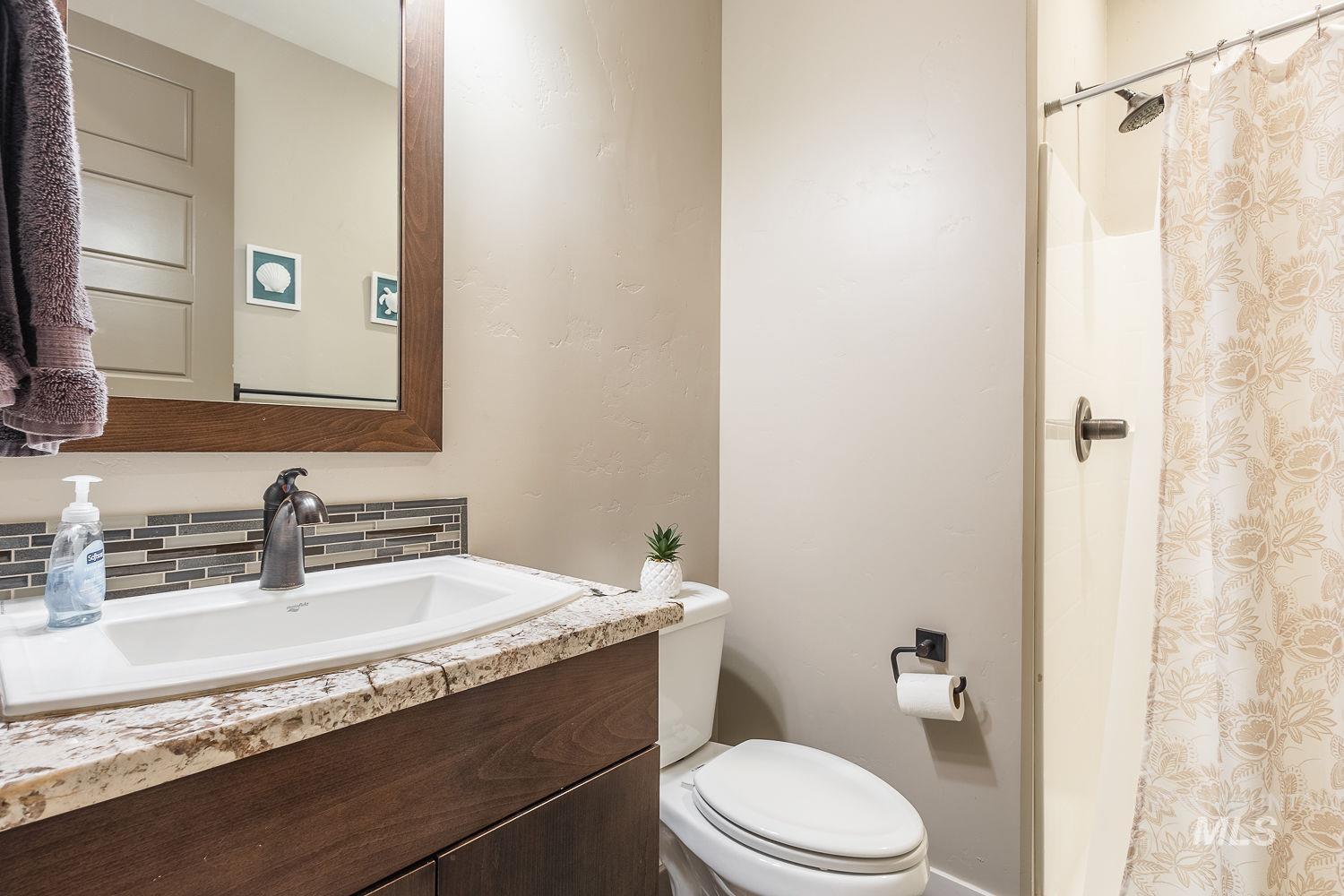 3620 S Caddis Way, Boise, Idaho 83716, 4 Bedrooms, 3 Bathrooms, Residential For Sale, Price $695,000,MLS 98973356